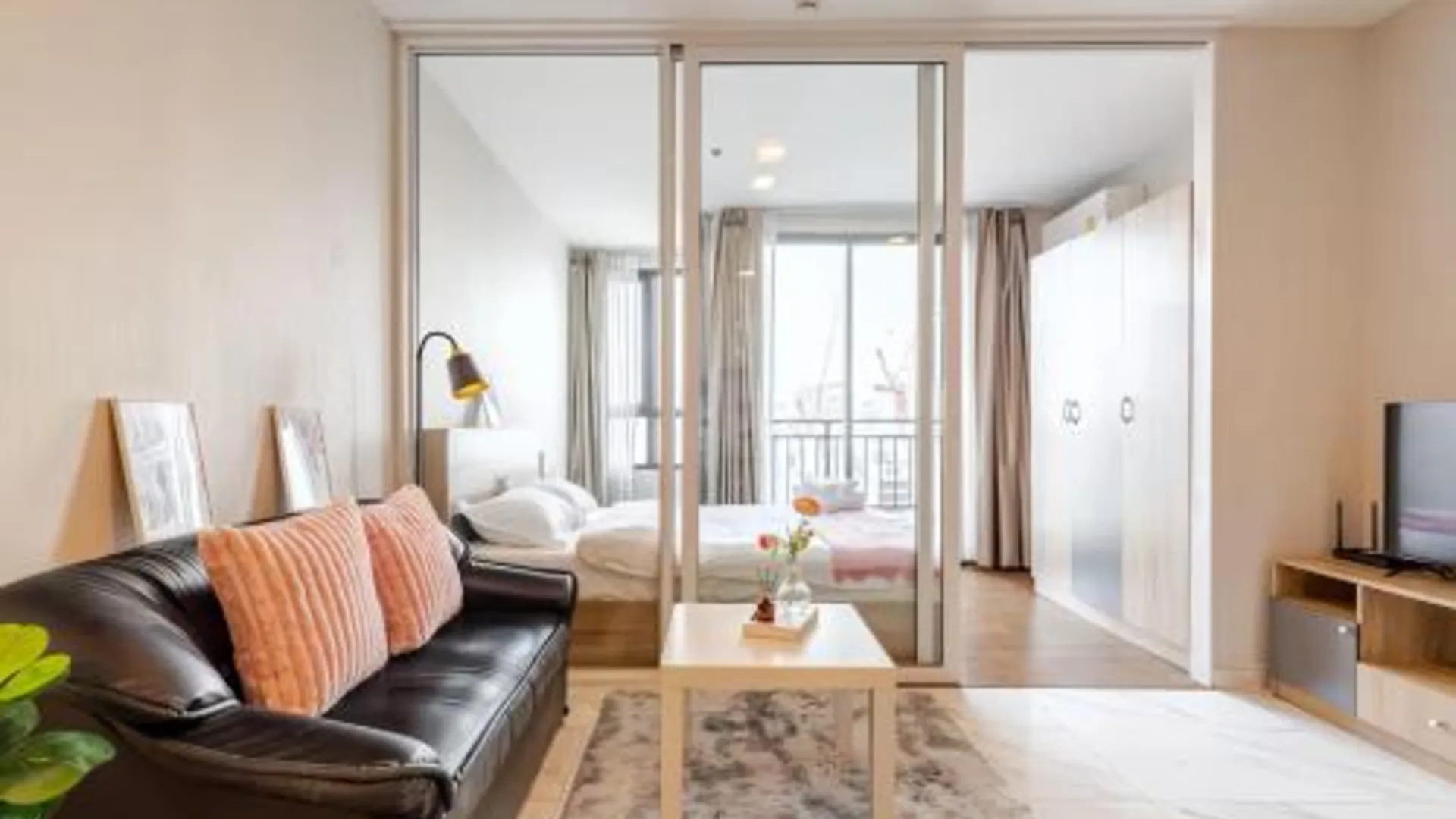 방콕 Artisan Ratchada Condo Bangkok 3성급 게스트하우스 스위트룸