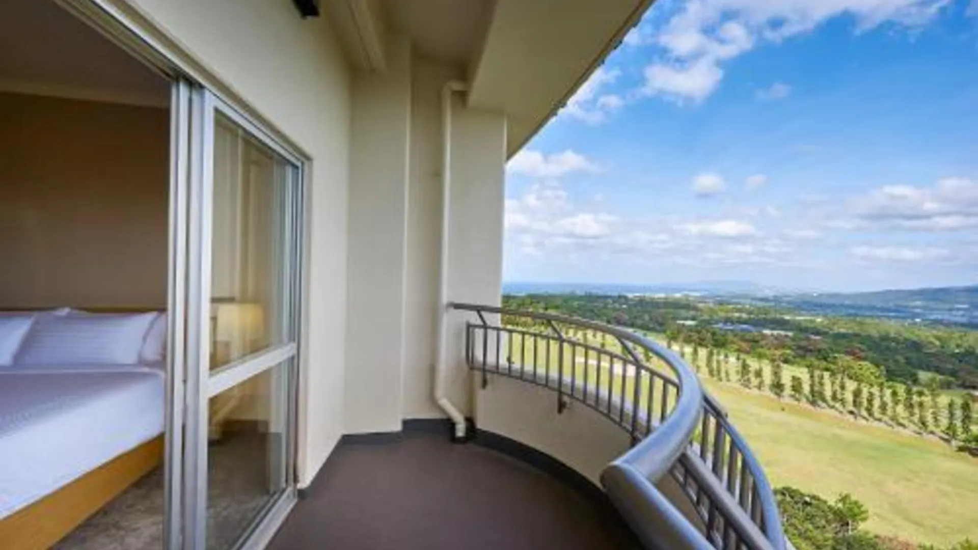 오키나와 본섬 ANA 크라운 플라자 리조트 오키나와 우루마 힐스 바이 IHG 3성급 호텔 부대시설