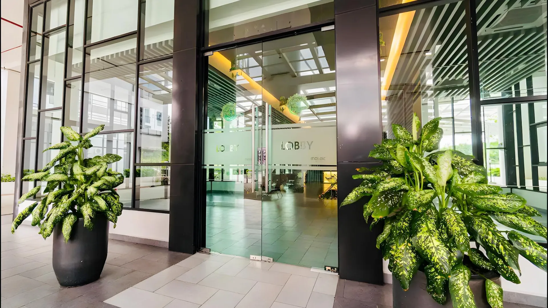 조호바루 / 조호르바루 수투랑바루의 프라이빗 하우스 (150m², 침실 4개, 프라이빗 욕실 3개) 2성급 싱글룸 레스토랑