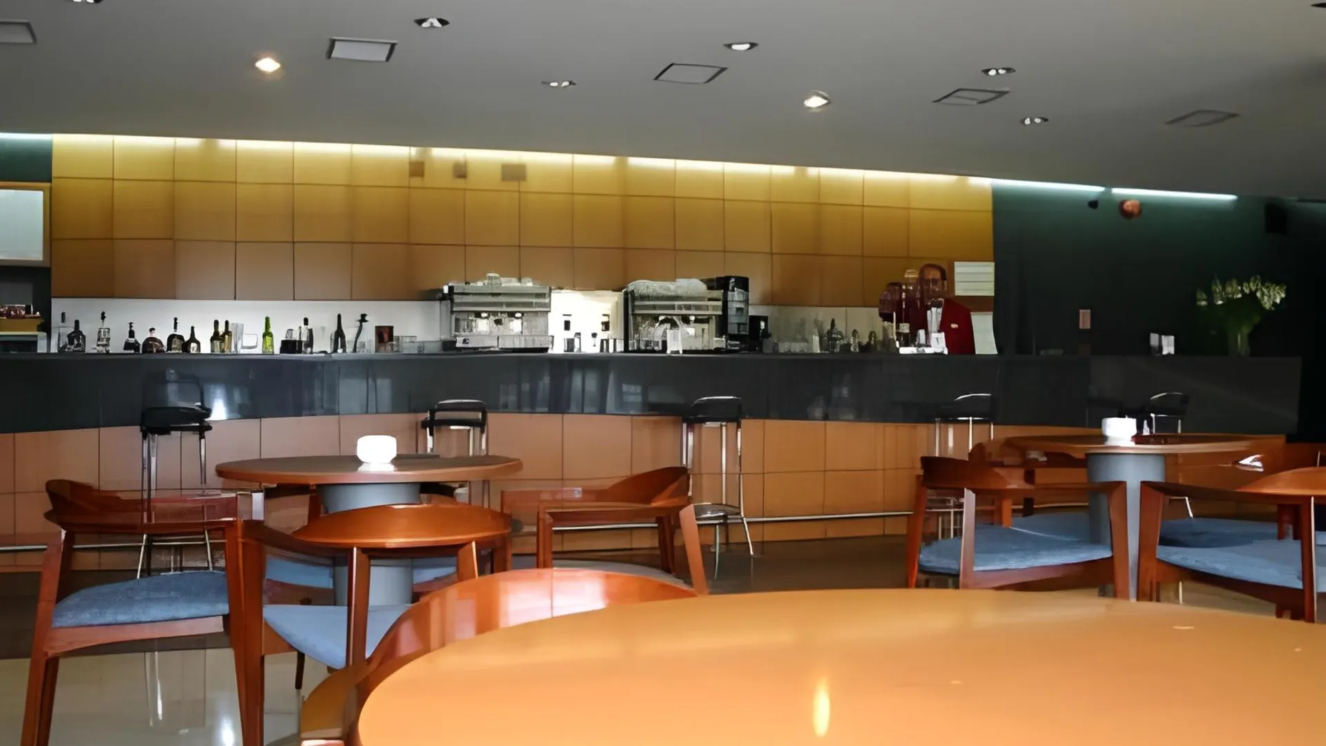 플라센샤 Hotel Azar 3성급 호텔 부대시설