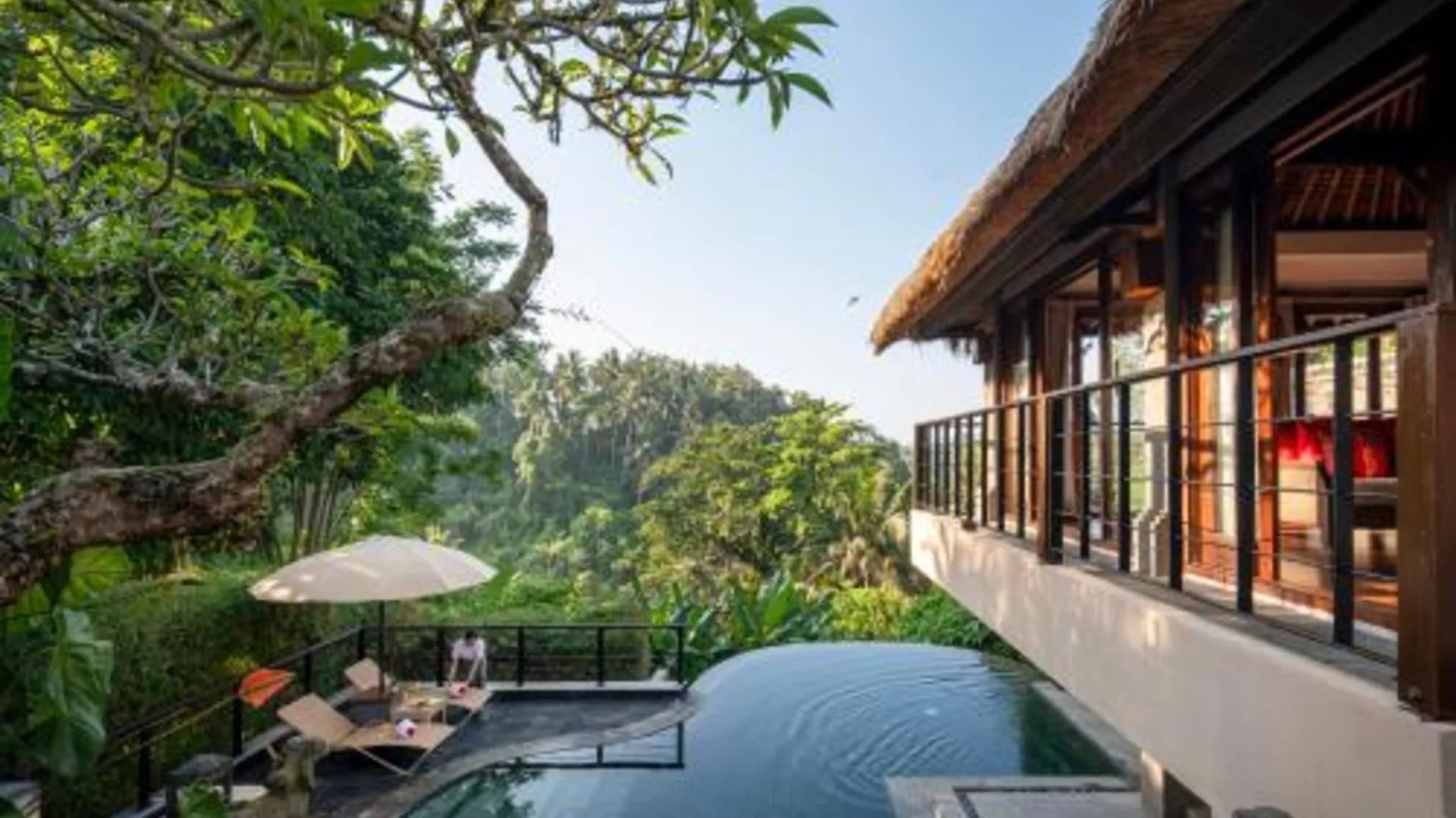 발리 카만달루 우붓 리조트 5성급 호텔 스위트룸