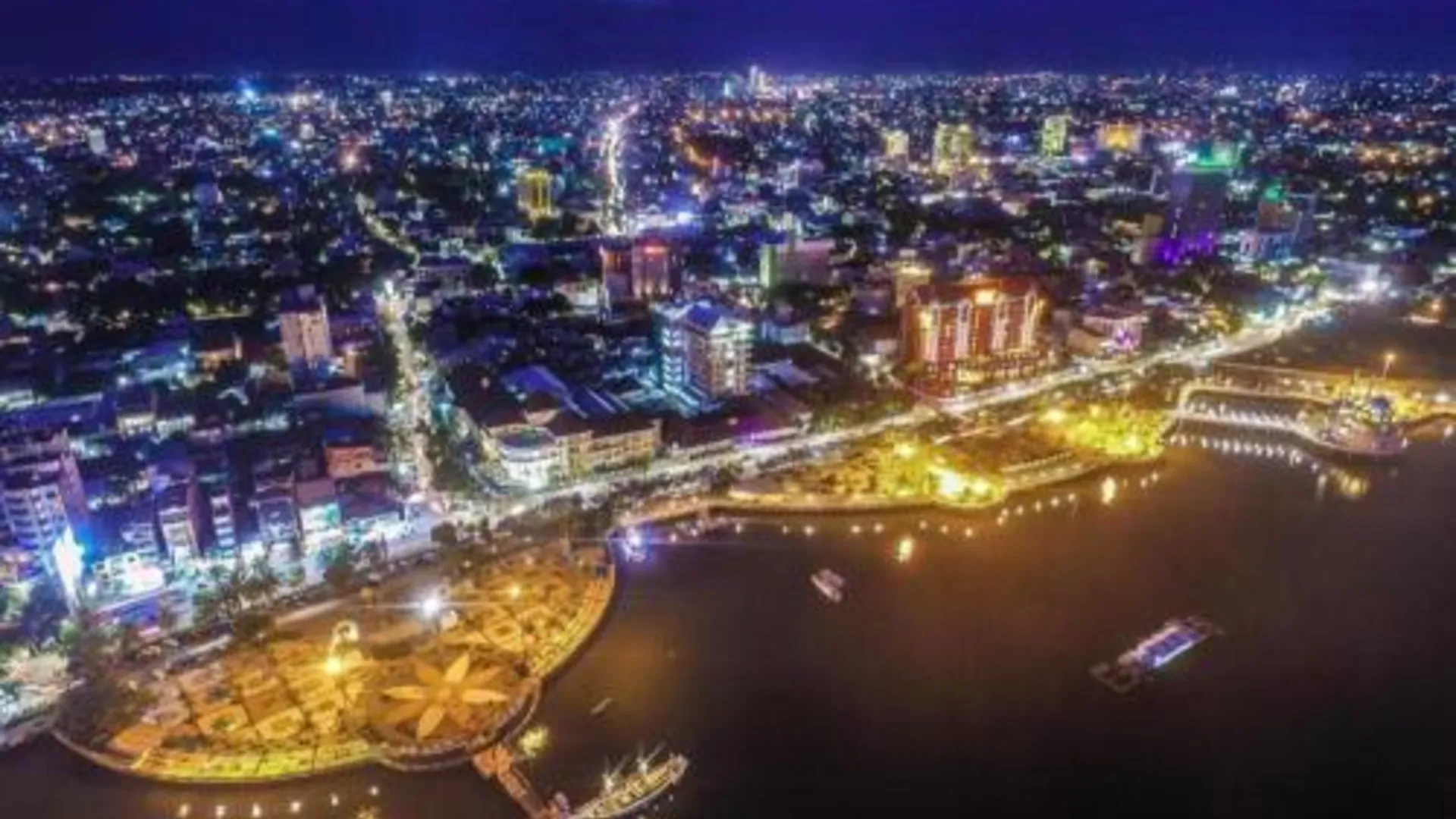 마카사르 빈드히카 호텔 1성급 호텔 레스토랑