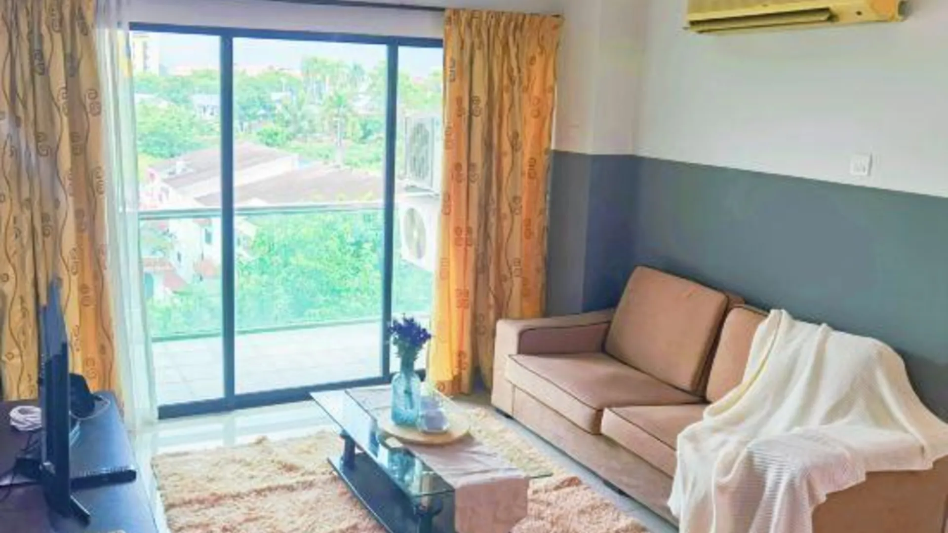 이포 Ipoh Kinta Riverfront 5th Floor Fully Air-Con 2성급 호텔 스위트룸