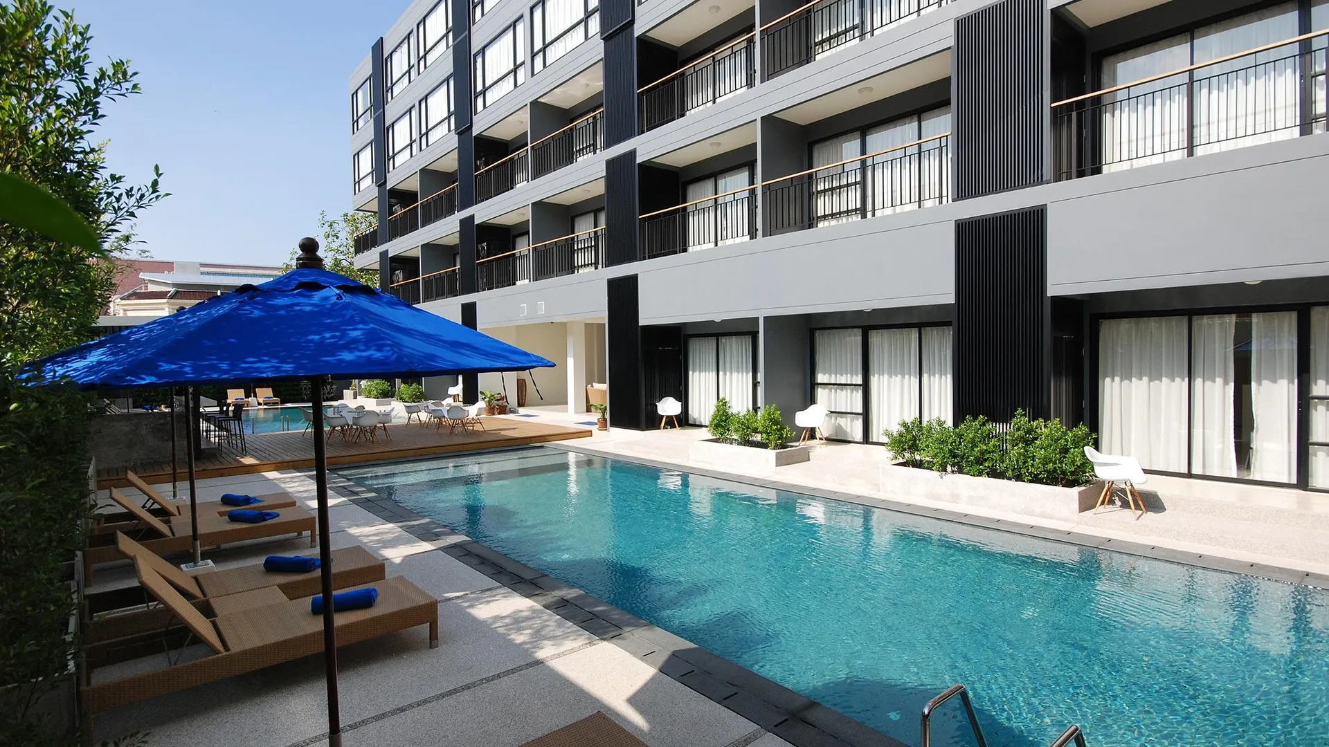 푸켓 더 랜턴 리조트 파통 4성급 호텔 객실