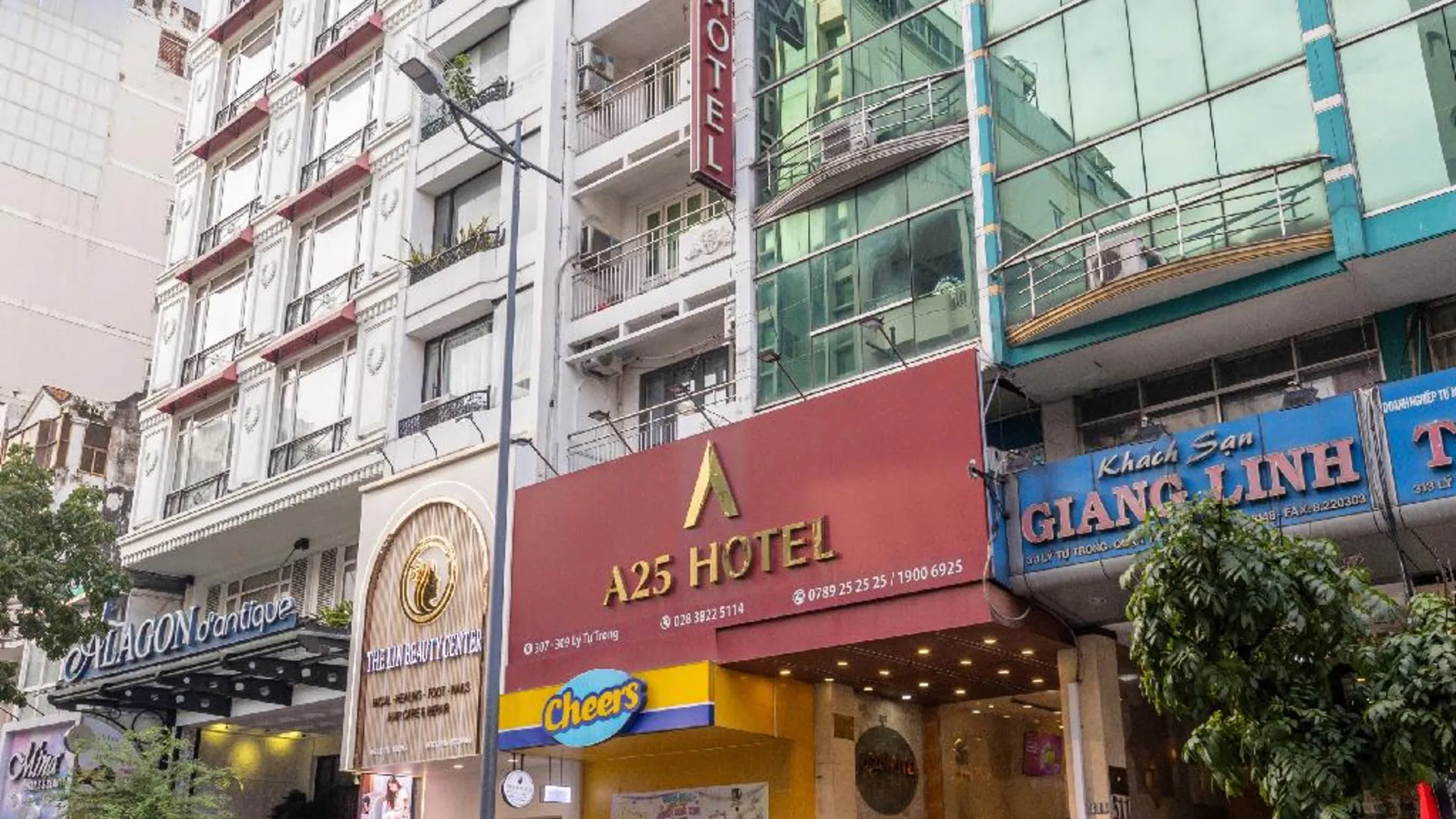 호치민 A25 호텔 - 307 2성급 호텔 객실