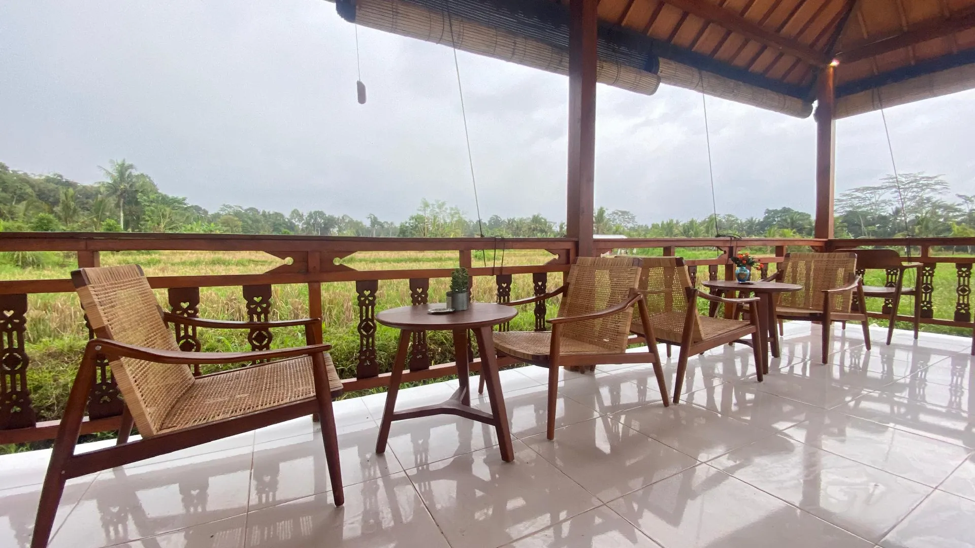 발리 힐링 하우스 셈붕 4성급 호텔 외관