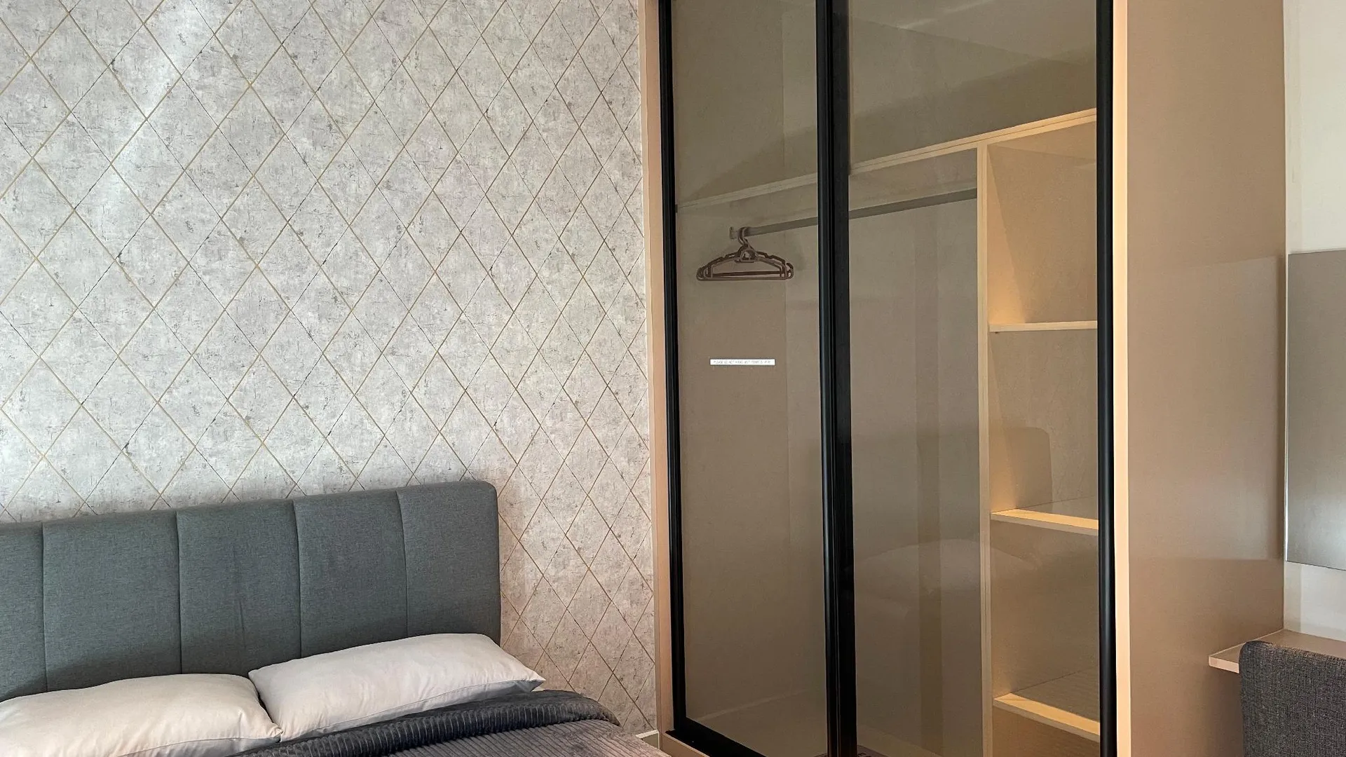 이포 캄풍 쿠차이의 아파트먼트 (86m², 침실 3개, 프라이빗 욕실 2개) 4성급 싱글룸 전망