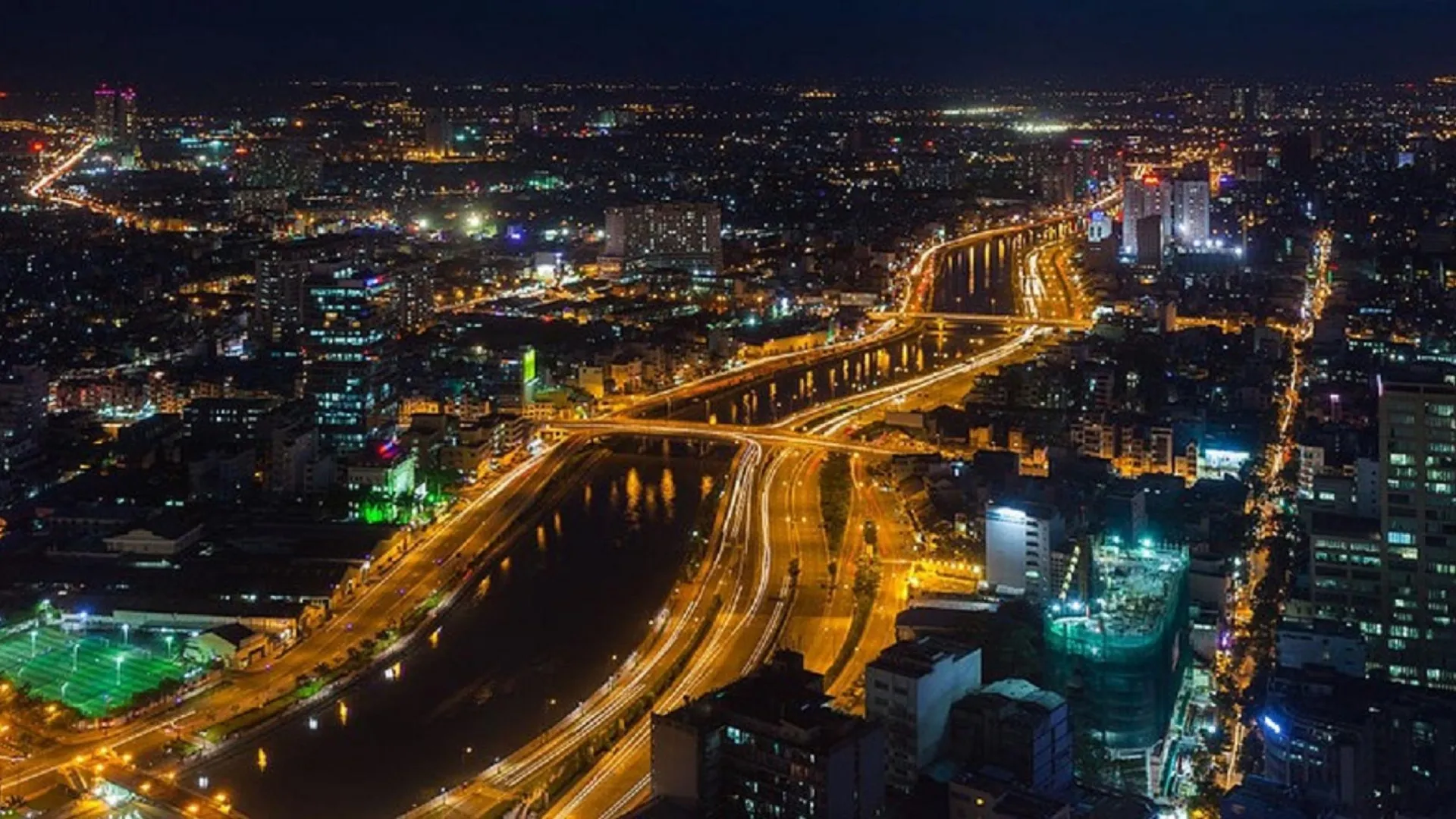 호치민 4군의 아파트먼트 (80m², 침실 2개, 프라이빗 욕실 2개) 3성급 싱글룸 레스토랑