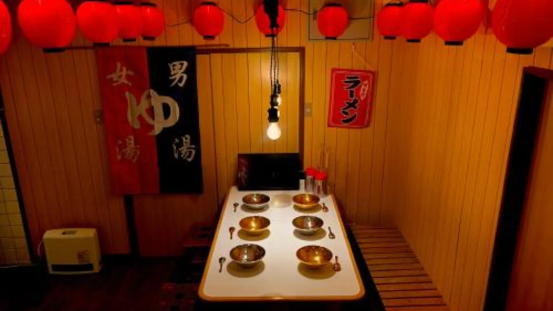 교토 ご当地ラーメン食べ放題 "The RAMEN HOTEL" -京都嵐山- 호텔 수영장