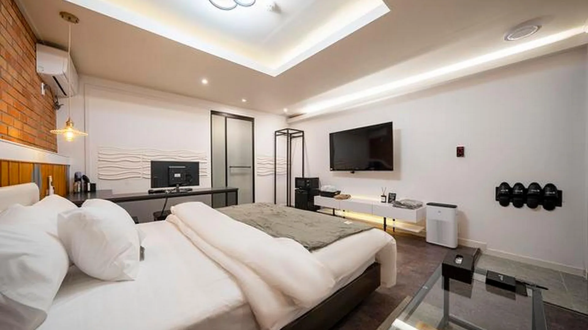 청도군 청도 호텔 엑스 2성급 호텔 스위트룸