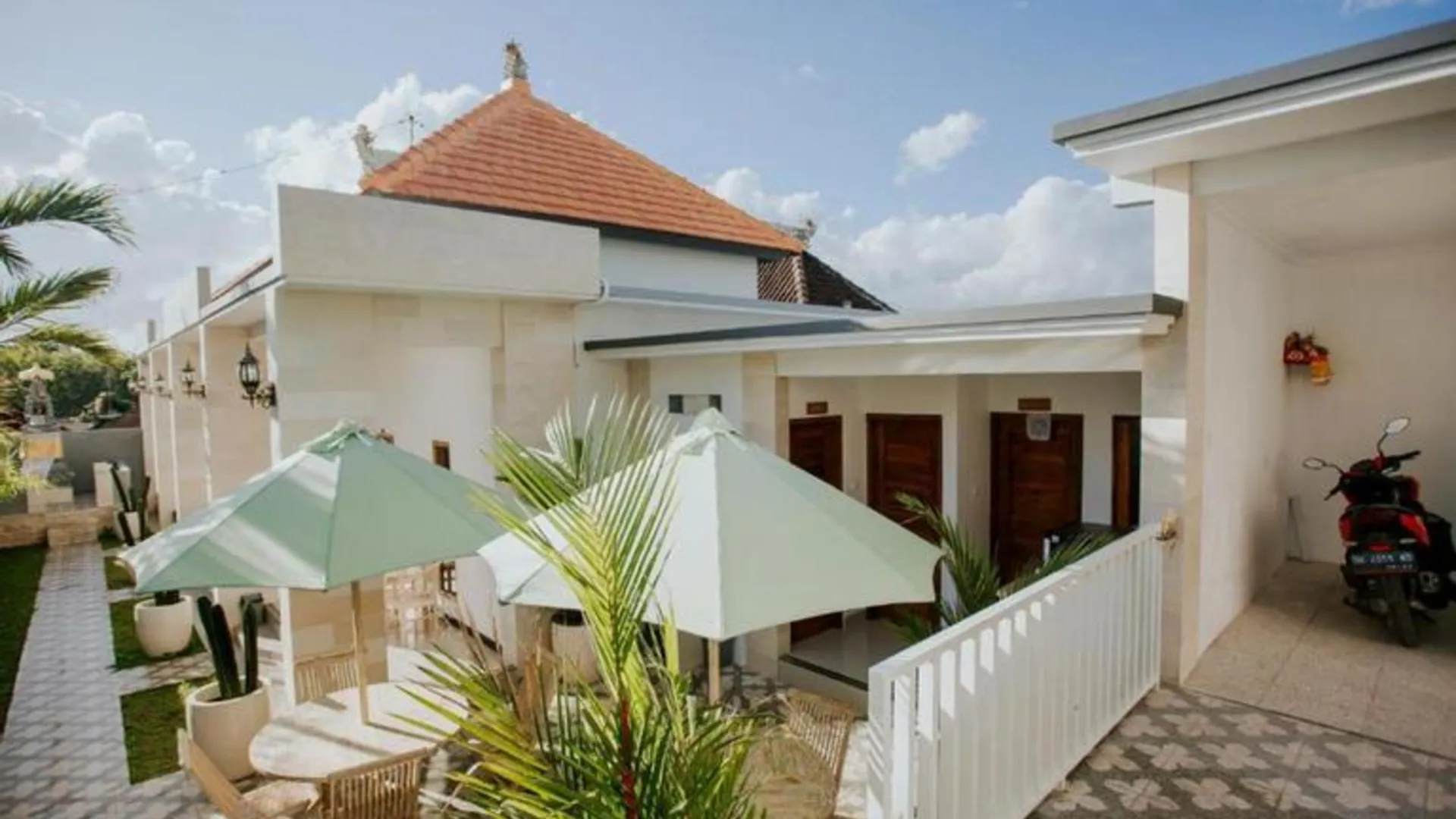 발리 Seven Angels Villa and Hostel 2성급 호텔 수영장