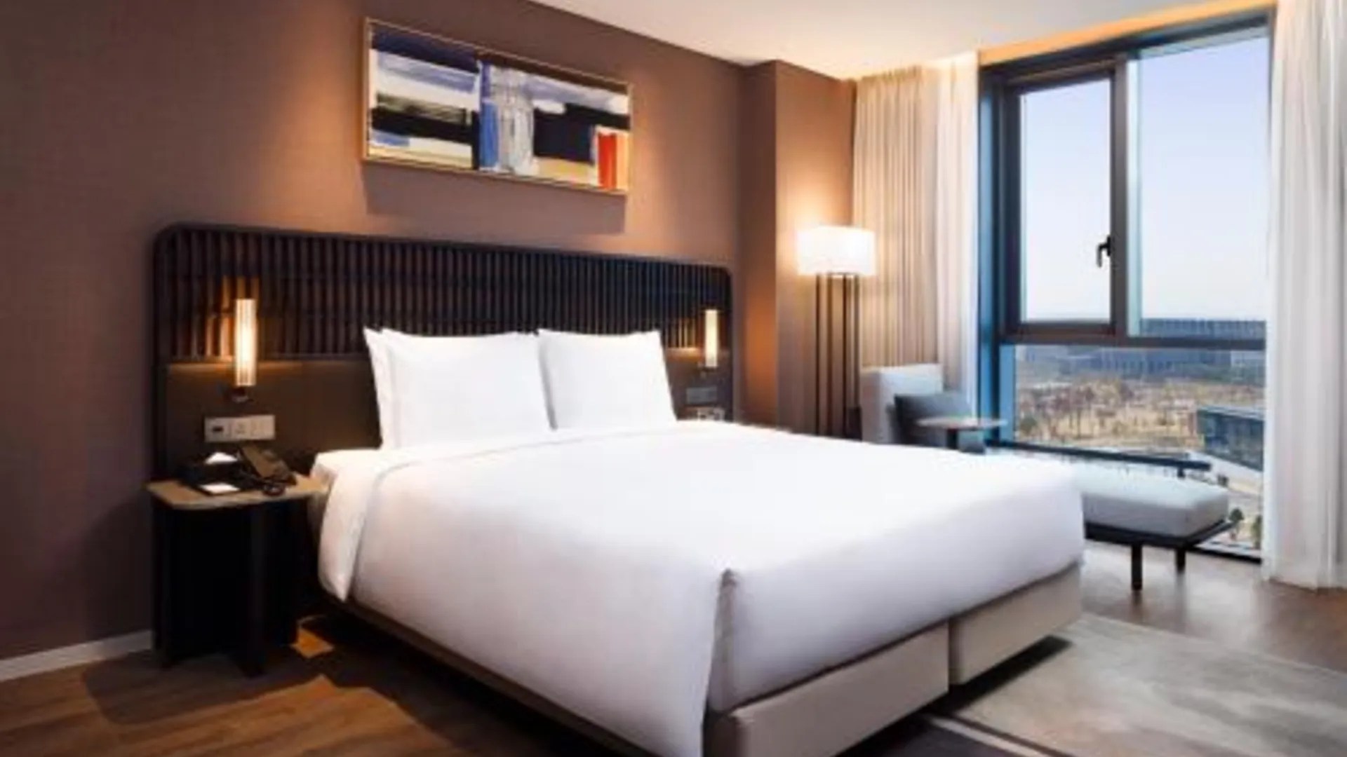 서울 머큐어 앰배서더 서울 마곡 4성급 호텔 스위트룸