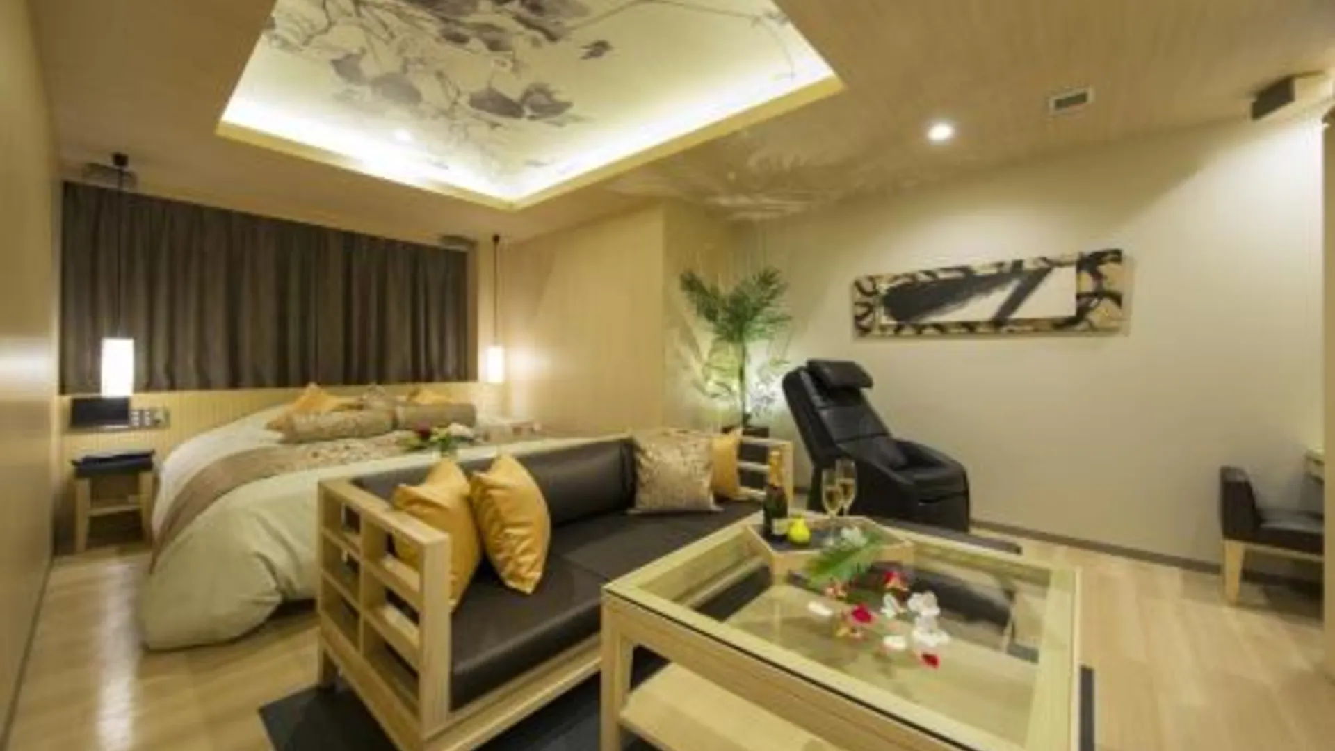 교토 호텔 인 더 그린 - 성인 전용 2성급 호텔 스위트룸