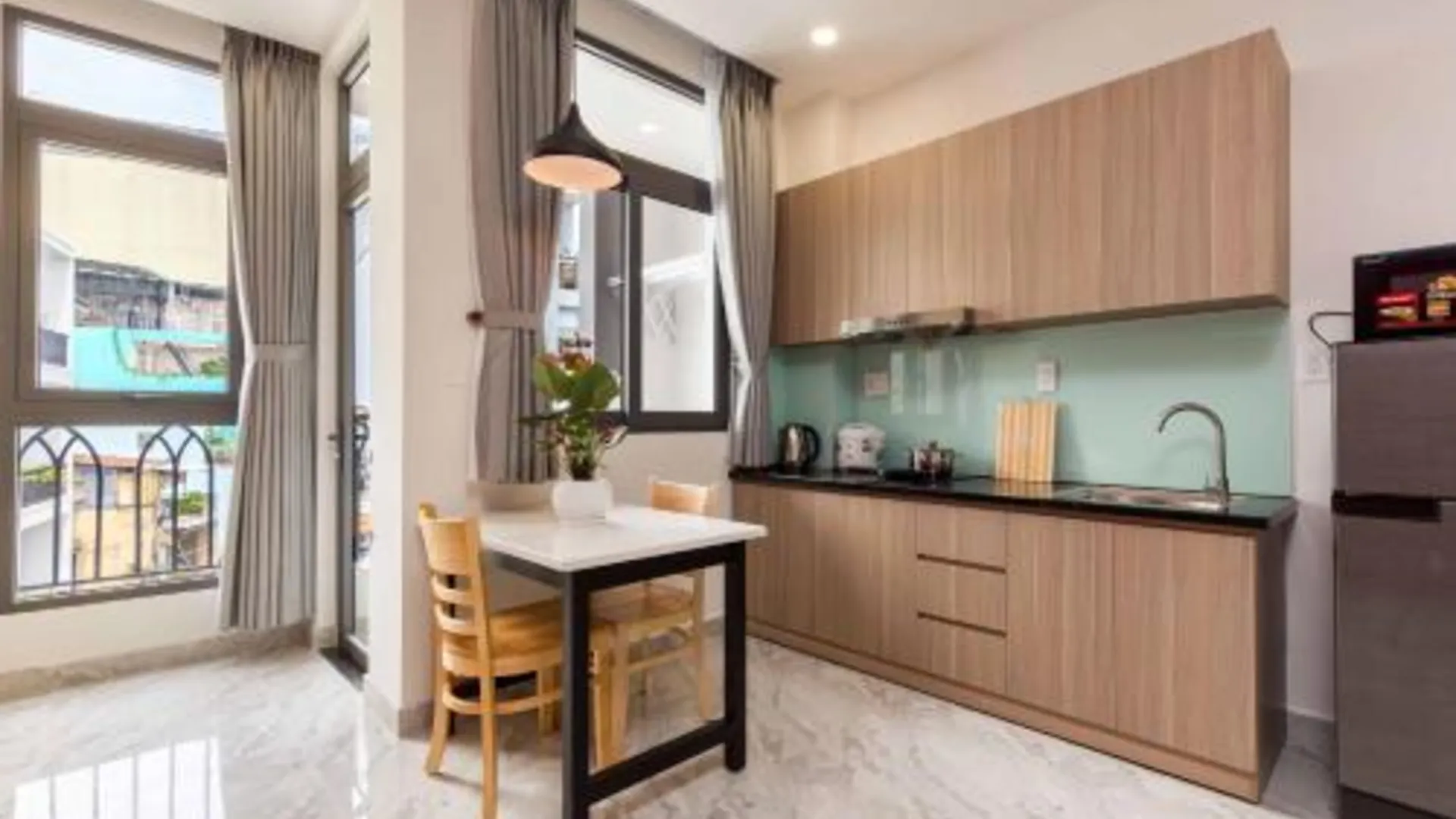 호치민 유어스 스튜디오 타워 3성급 호텔 객실