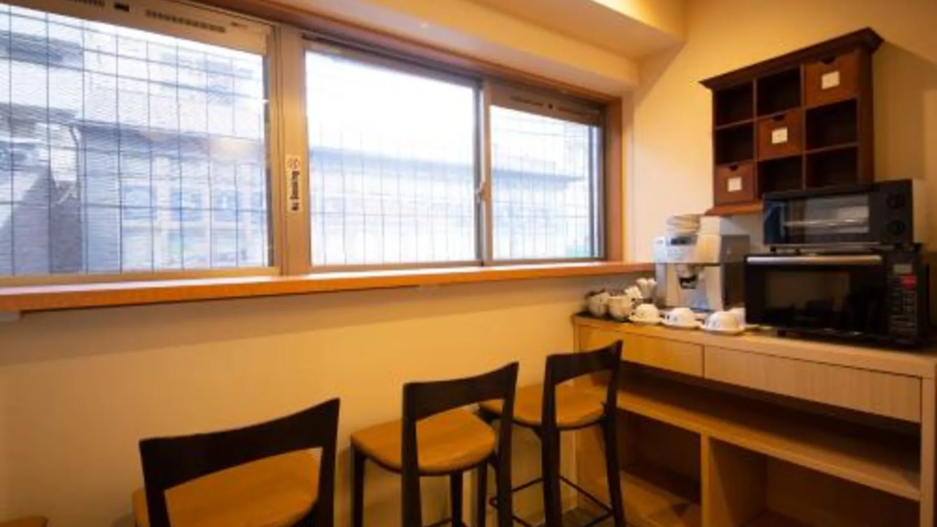 교토 THE L.A. MART HOTEL KYOTO 3성급 호텔 외관