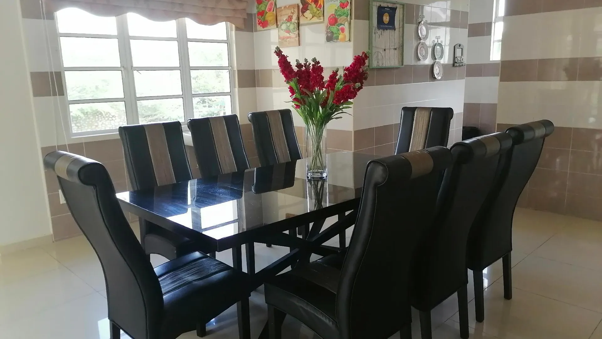 말라카 아에르 크로의 방갈로 (1054m², 침실 5개, 프라이빗 욕실 3개) 3성급 싱글룸 부대시설