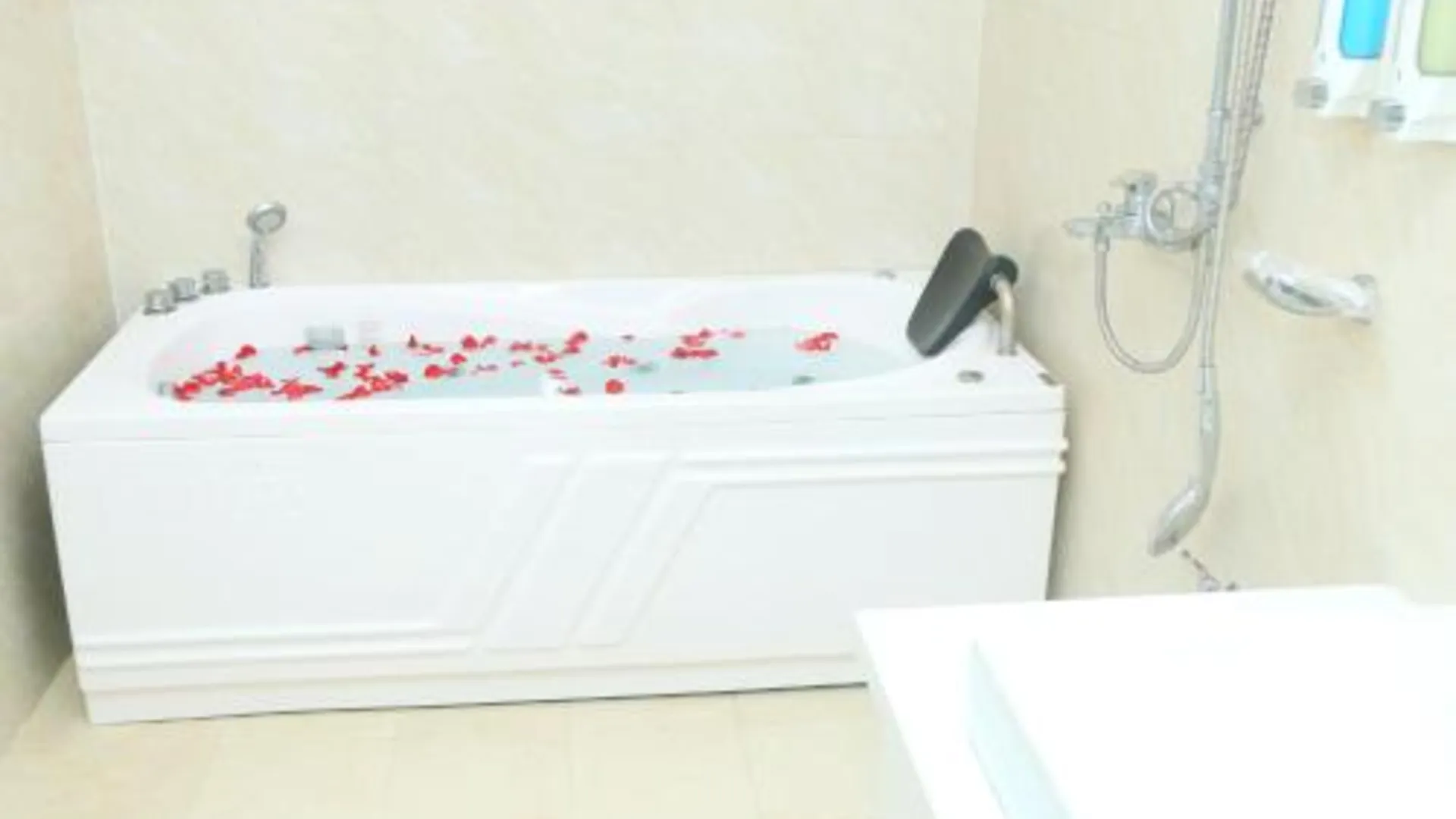 하노이 노이바이 빌 에어포트 호텔 3성급 호텔 수영장