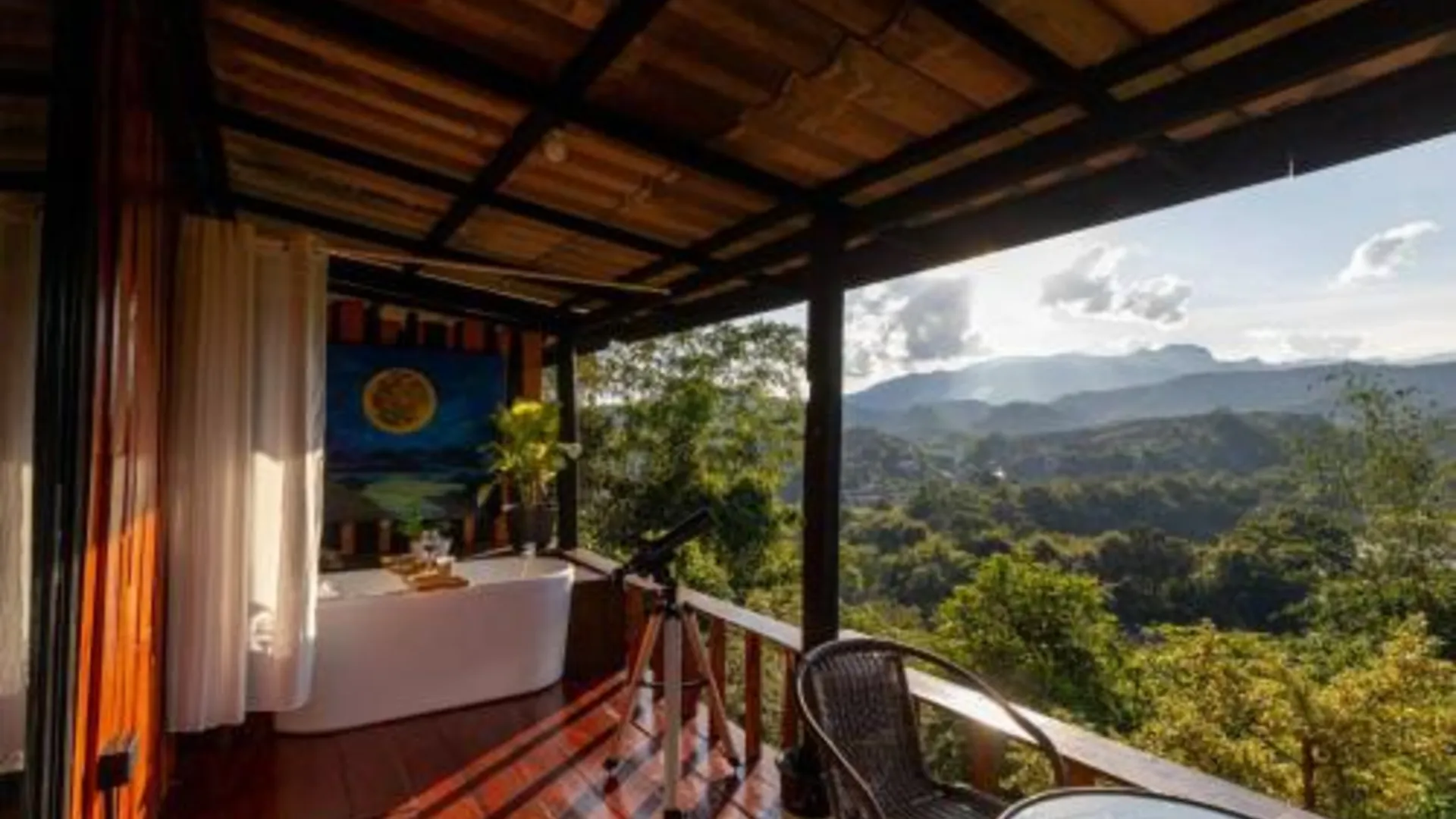 치앙라이 Flower hill 180 3성급 호텔 로비