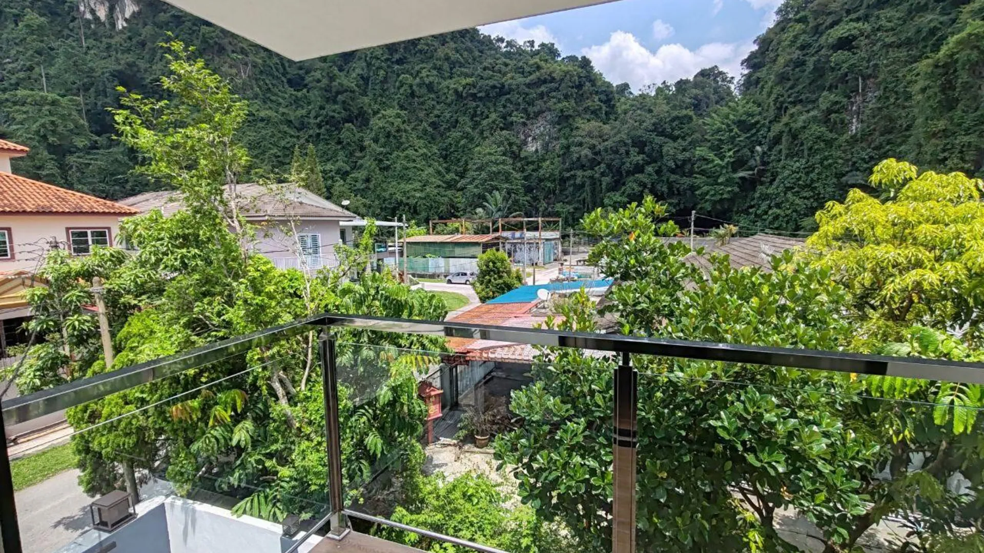 이포 탐분의 빌라 (500m², 침실 8개, 프라이빗 욕실 8개) 3성급 싱글룸 수영장