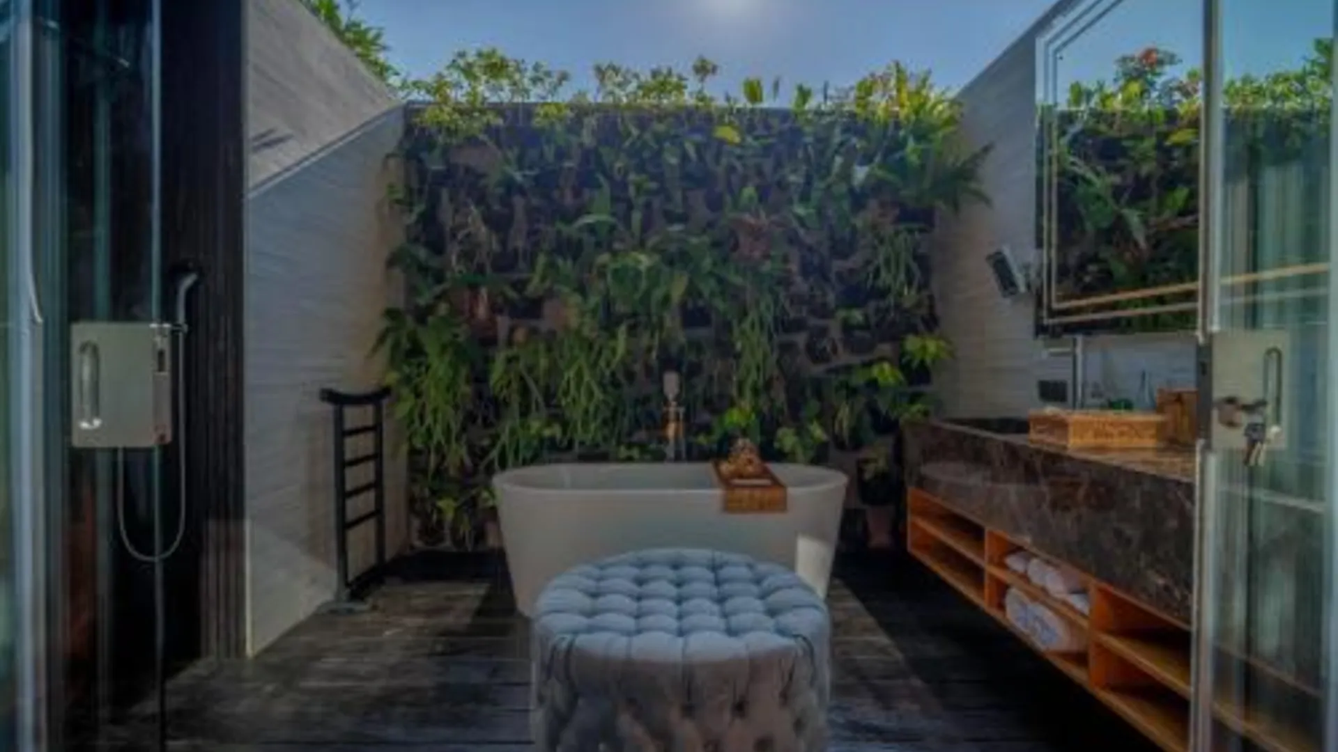 발리 그다스 발리 헬스 앤 웰니스 리조트 성인 전용 5성급 호텔 외관