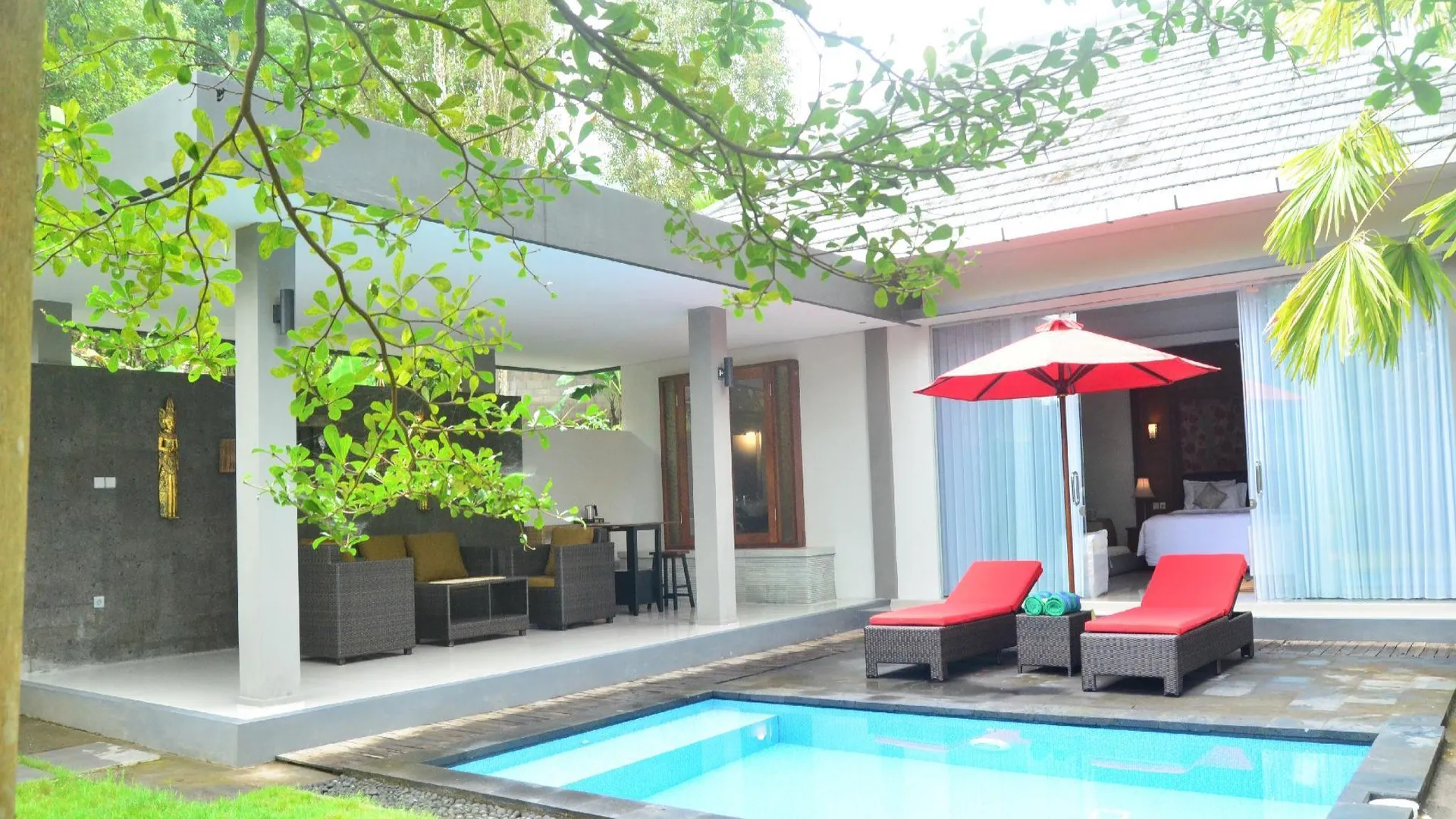 발리 나디라 발리 리조트 앤 빌라 4성급 호텔 객실