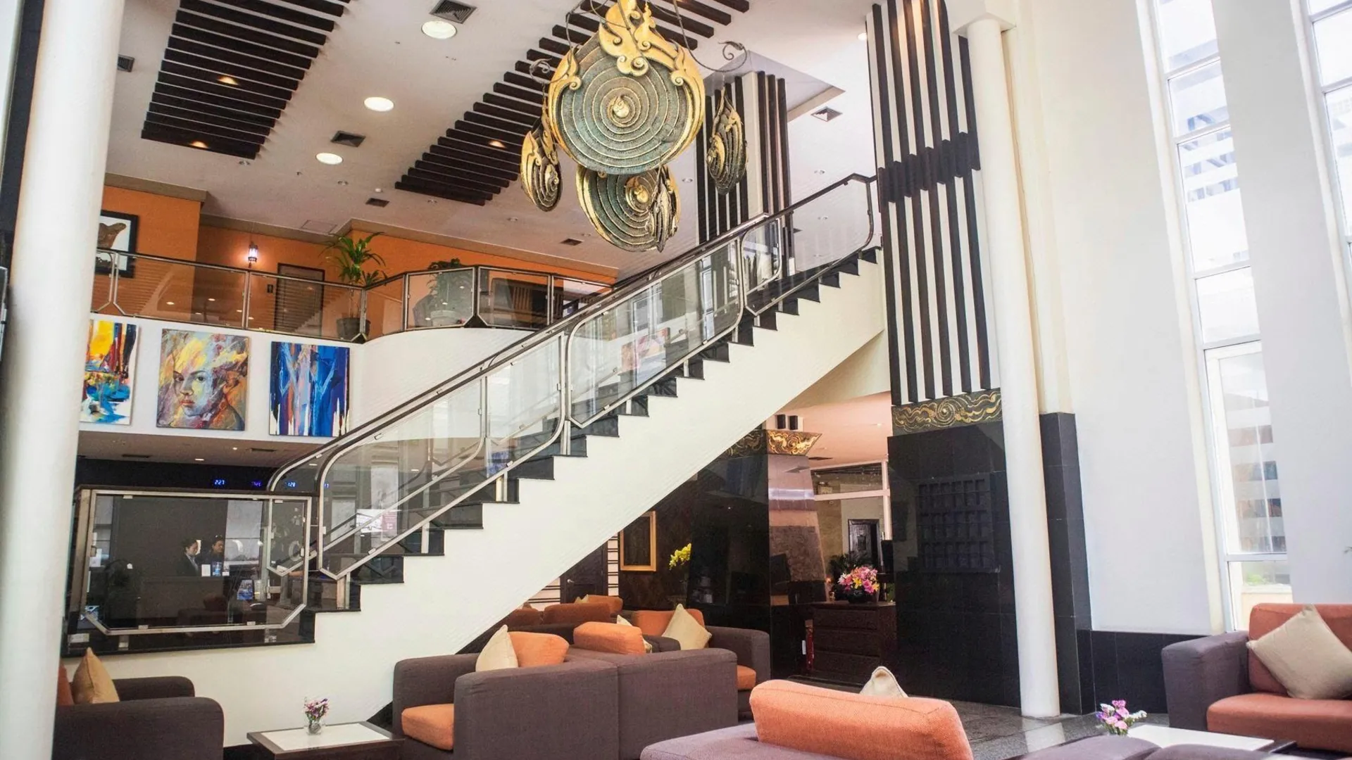 방콕 피나클 룸피니 파크 호텔 3성급 호텔 로비