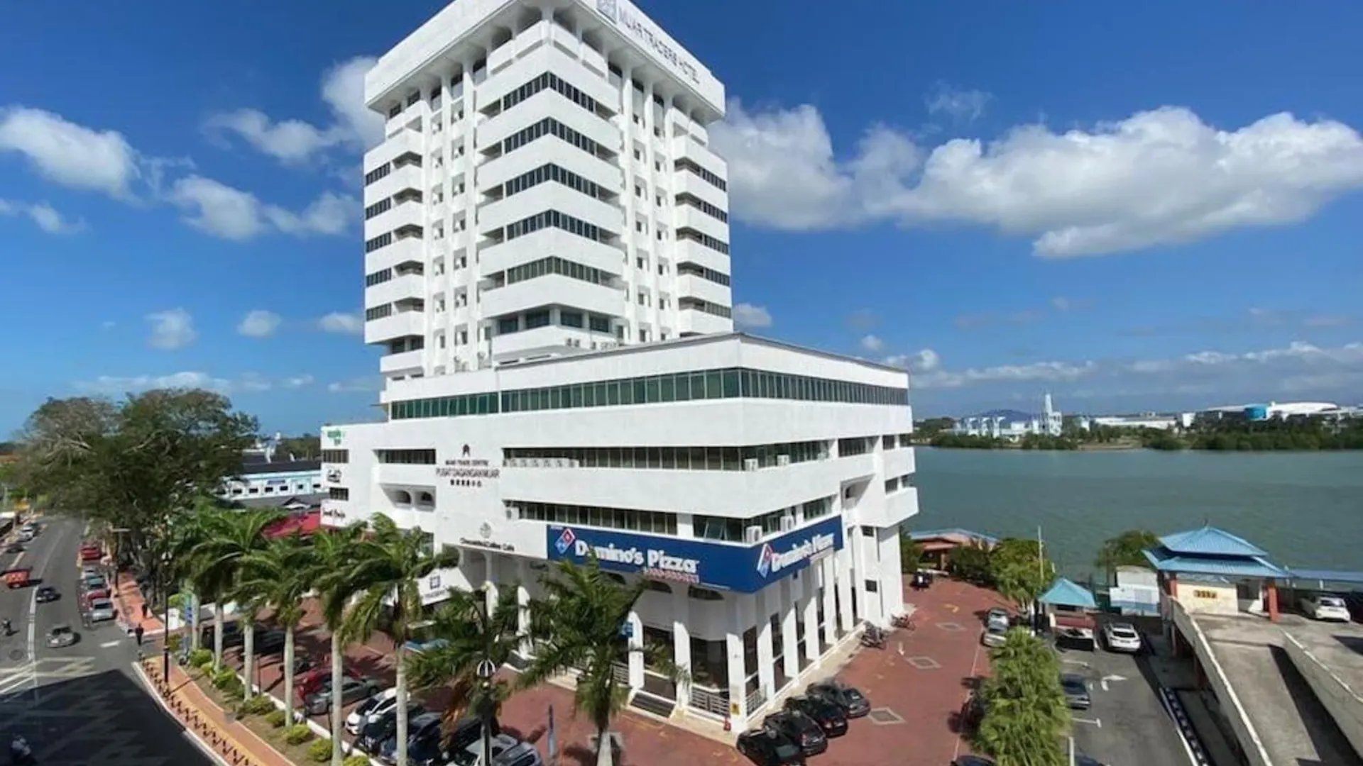 무아르 무아르 트레이더스 호텔 2성급 호텔 수영장