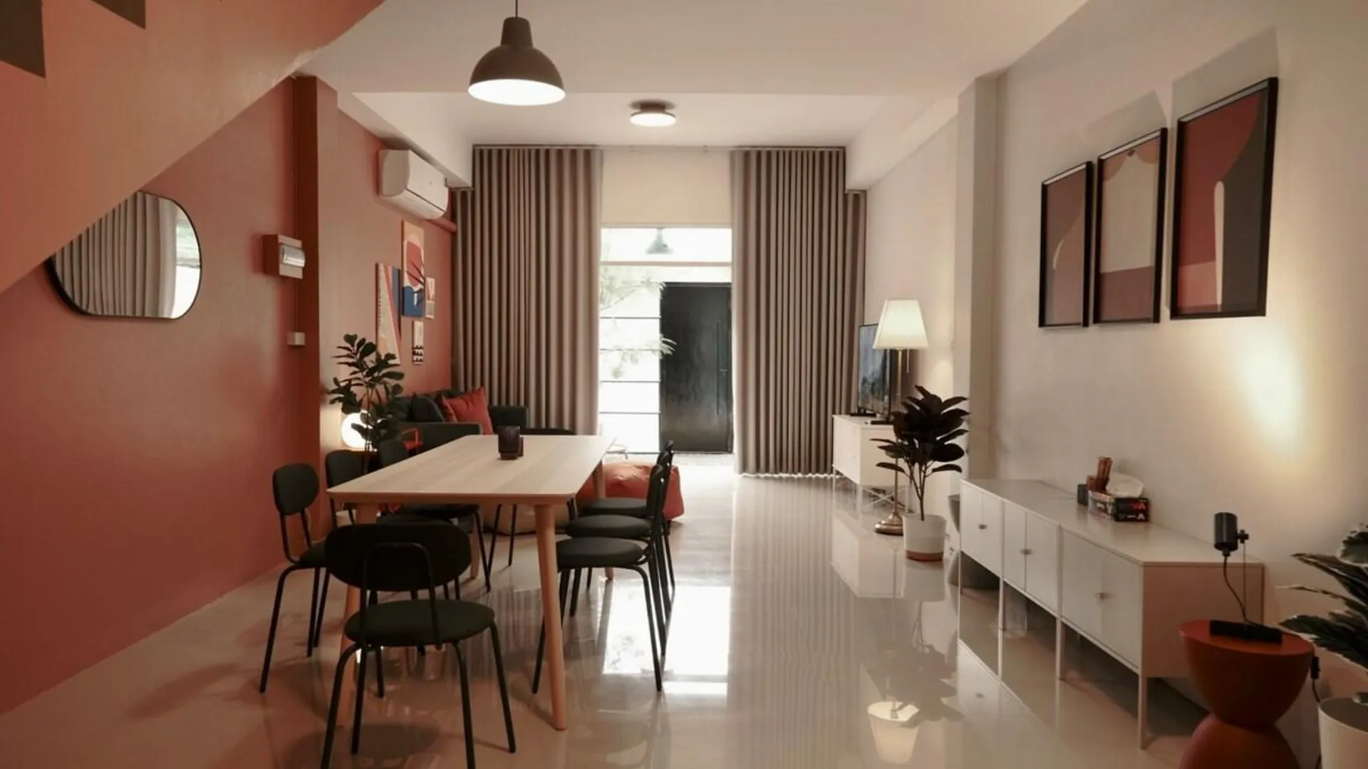 치앙라이 치앙라이 시내의 프라이빗 하우스 (200m², 침실 4개, 프라이빗 욕실 3개) 4성급 게스트하우스 스위트룸