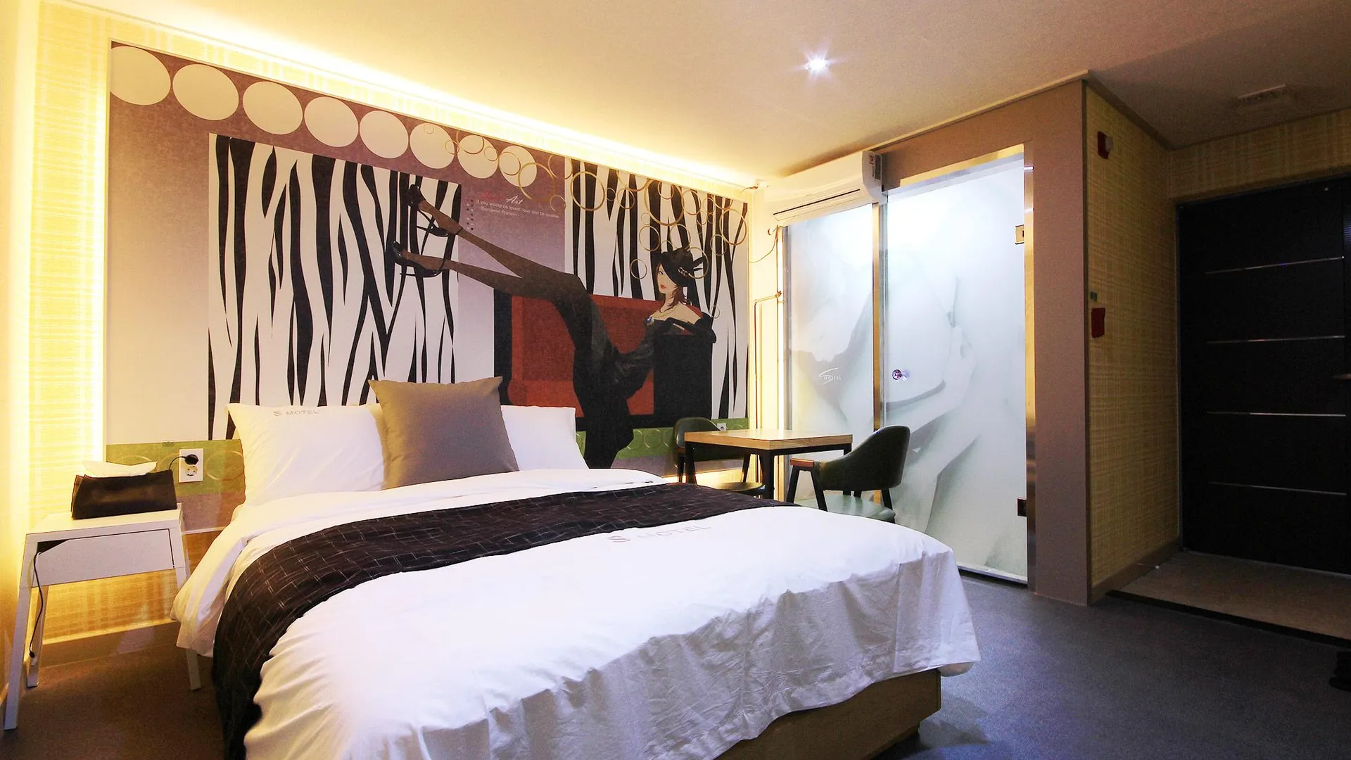 상주 상주 S 무인텔 호텔 스위트룸