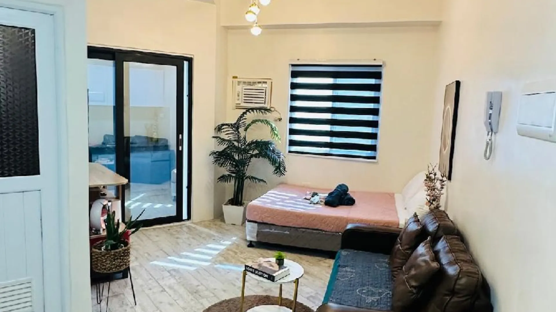 세부 밍글라닐라의 프라이빗 하우스 (m², 침실 1개, 프라이빗 욕실 1개) 2성급 싱글룸 스위트룸