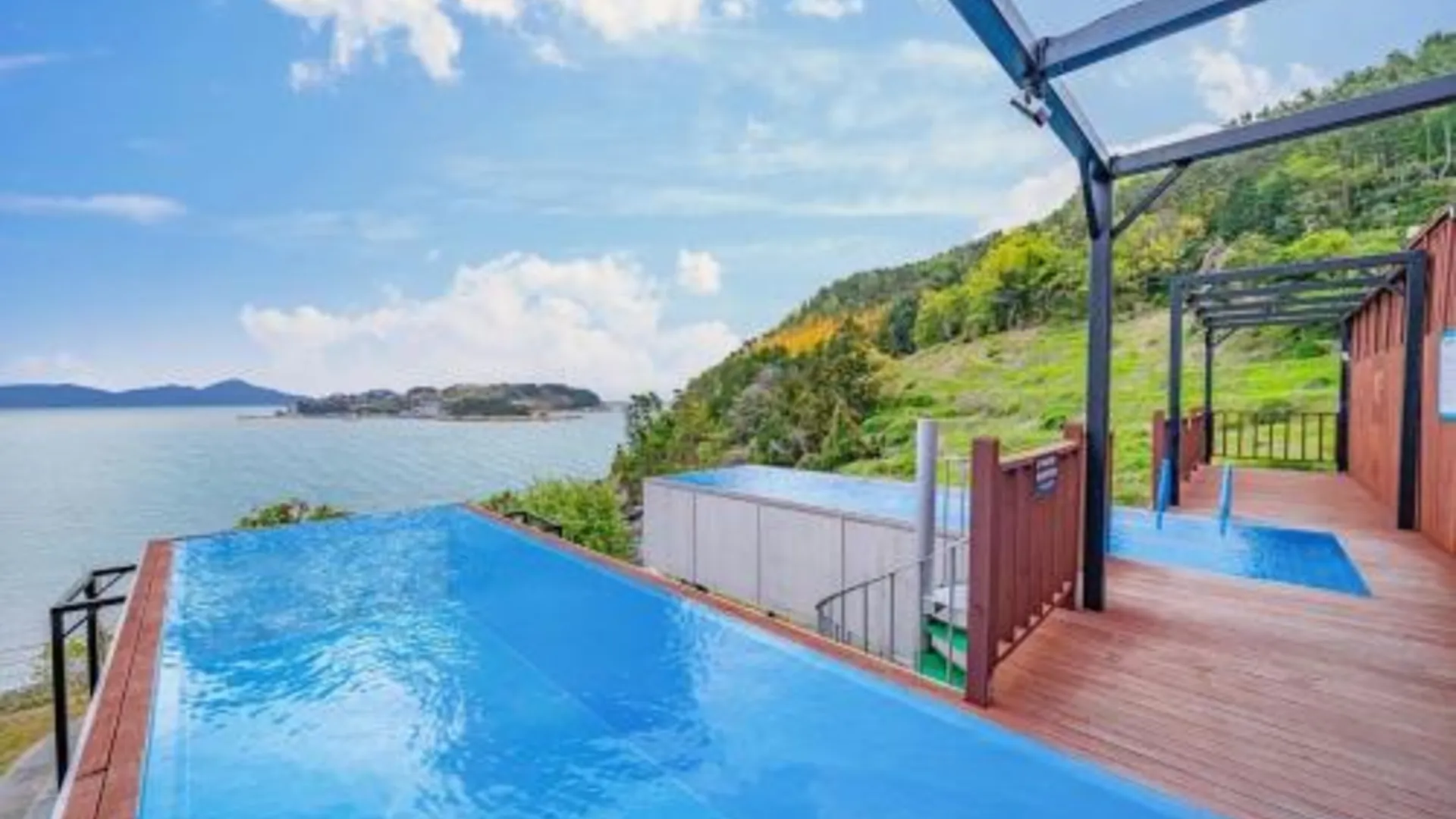 거제 생각속의 집 펜션 장목점 3성급 게스트하우스 외관