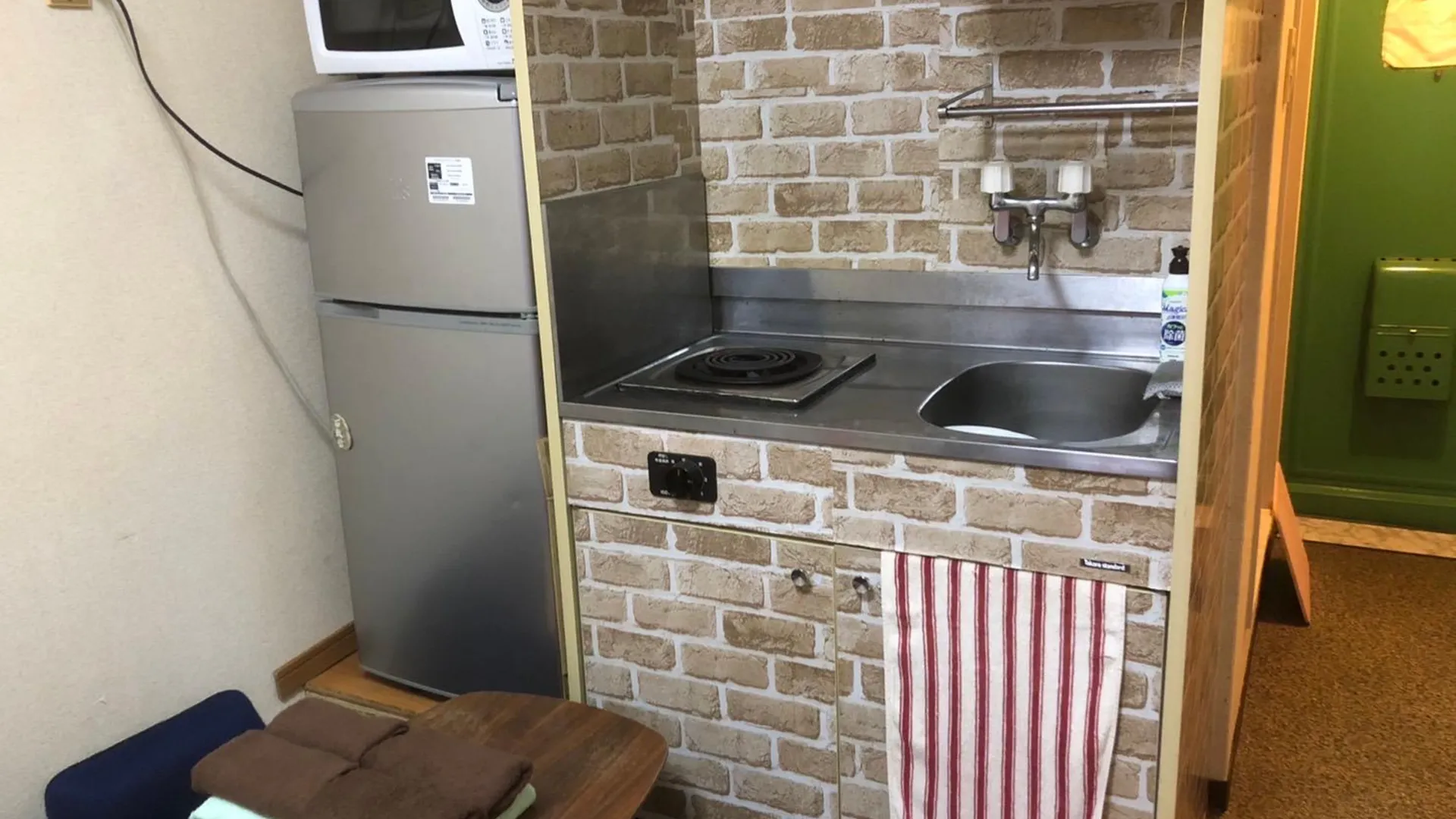 후쿠오카 게스트 하우스 젠 하카타 305 2성급 게스트하우스 로비