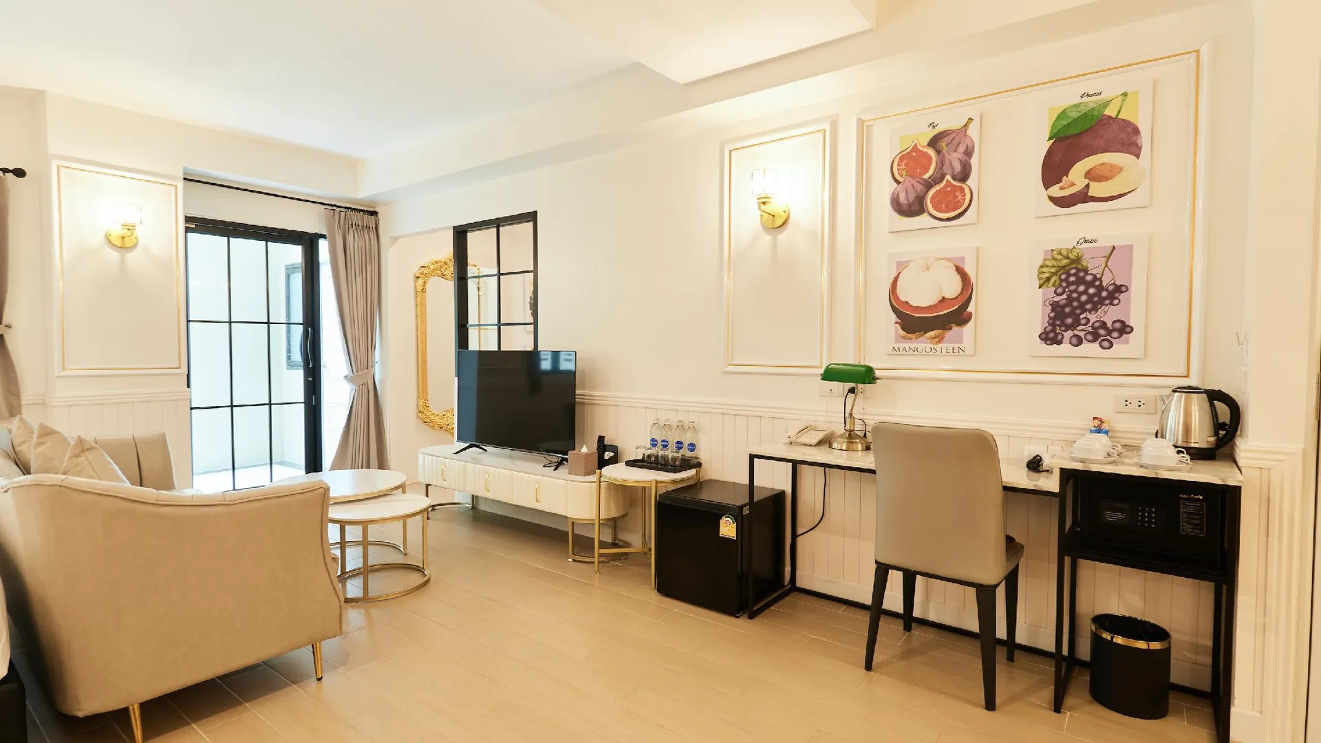 방콕 로즈 애플 호텔 3성급 호텔 스위트룸