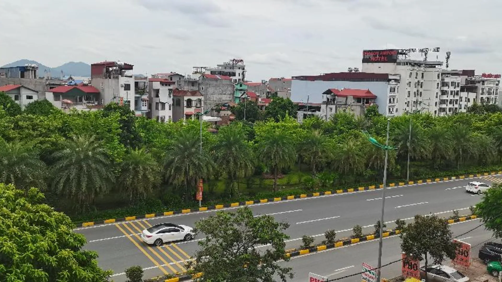 하노이 탄 흐엉 99 호텔 - 노이 바이 2성급 호텔 레스토랑