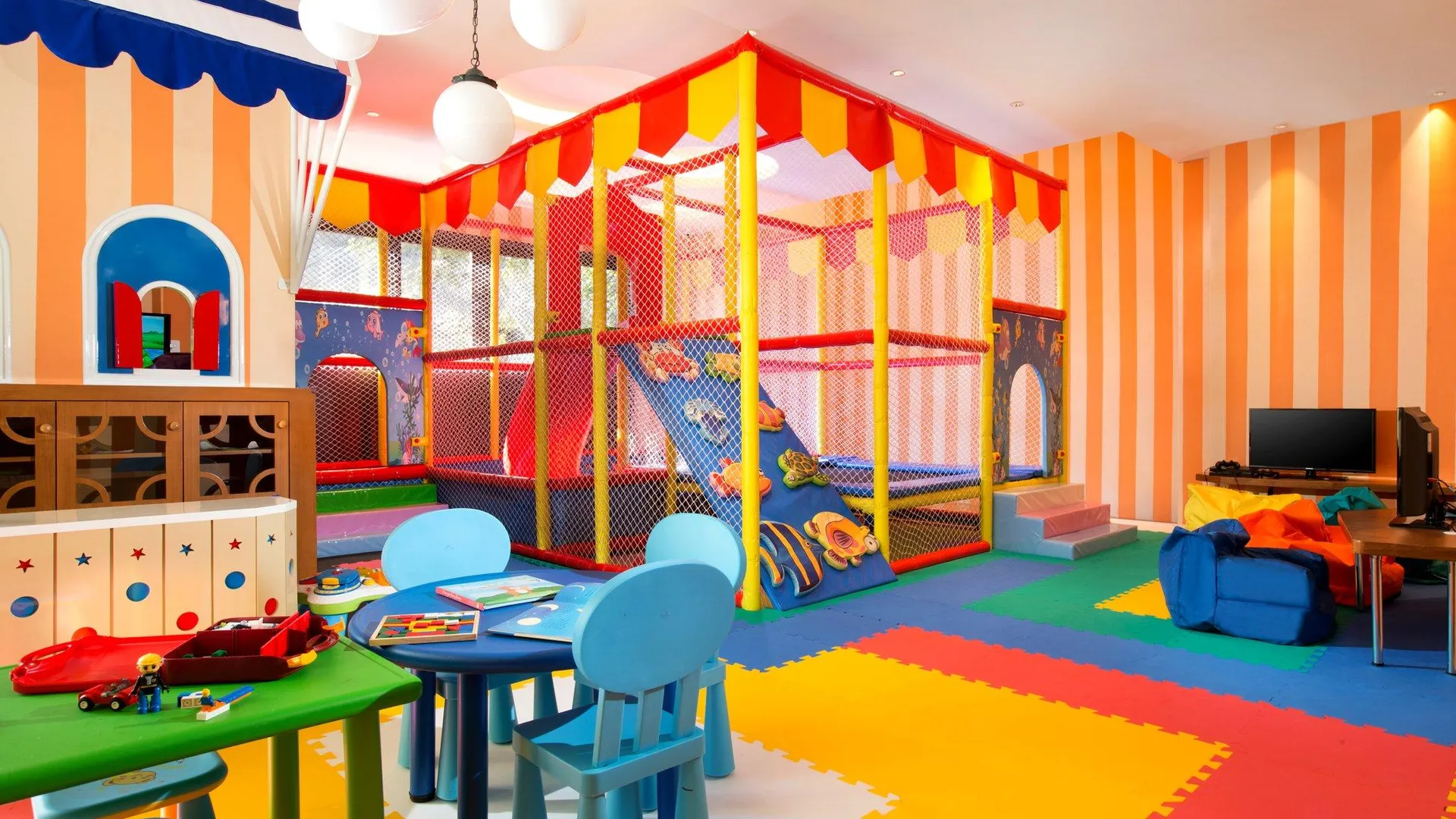 발리 홀리데이 인 리조트 발리 누사두아 바이 IHG 5성급 호텔 객실