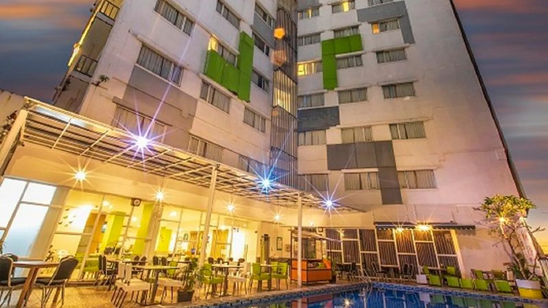 마카사르 위즈 프라임 호텔 하사누딘 마카사르 호텔 로비