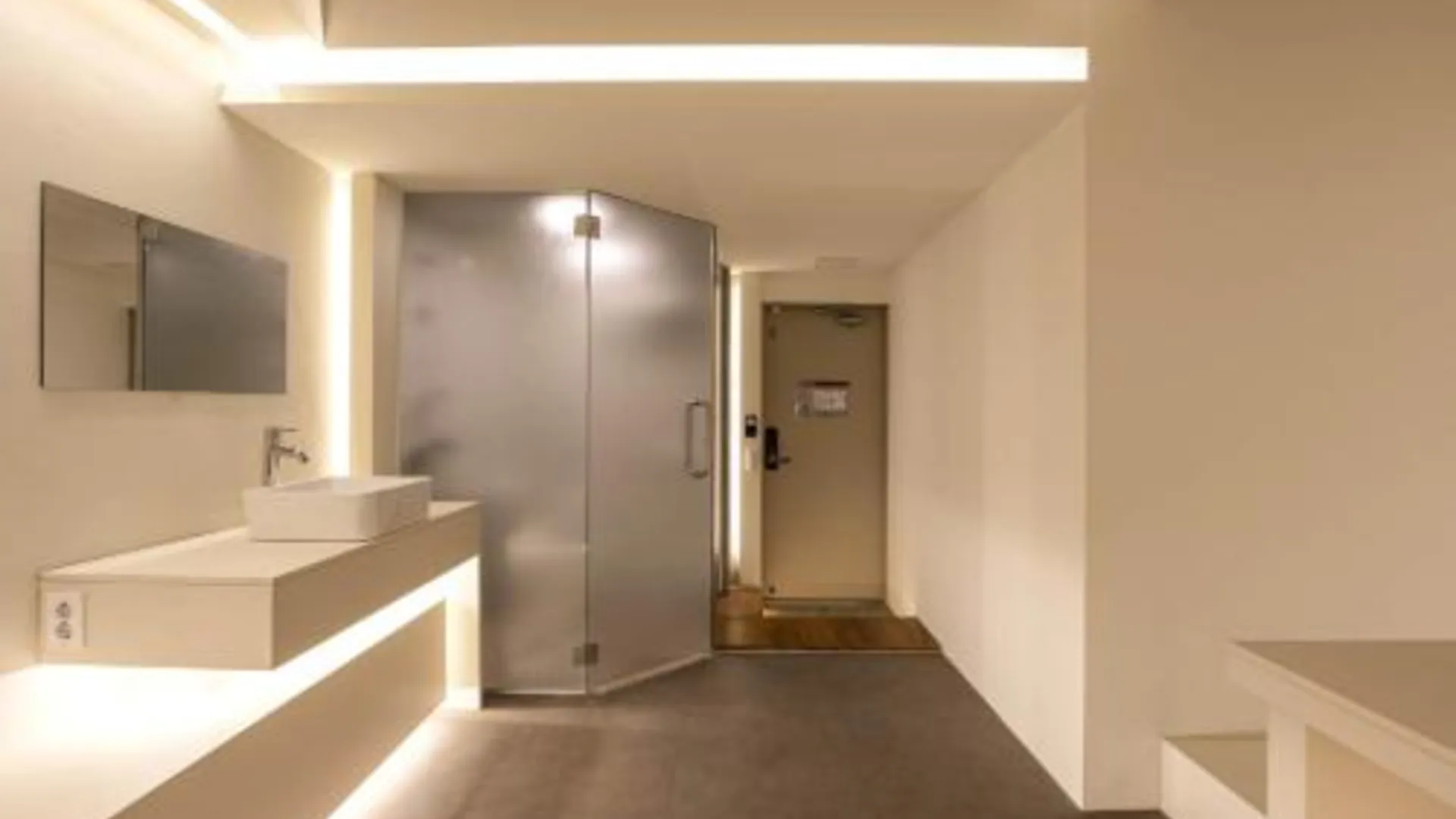 서울 아도 호텔 서울 2성급 호텔 수영장