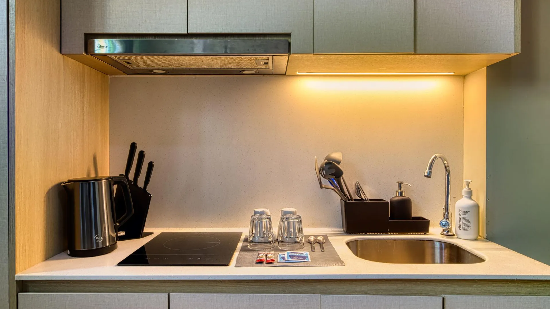 싱가포르 하빗 칼랑 3성급 호텔 객실