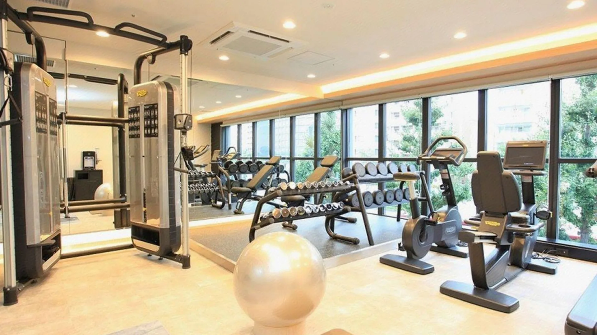 교토 어반 호텔 교토-시조 프리미엄 - 피트니스 앤 스파 3성급 호텔 스위트룸