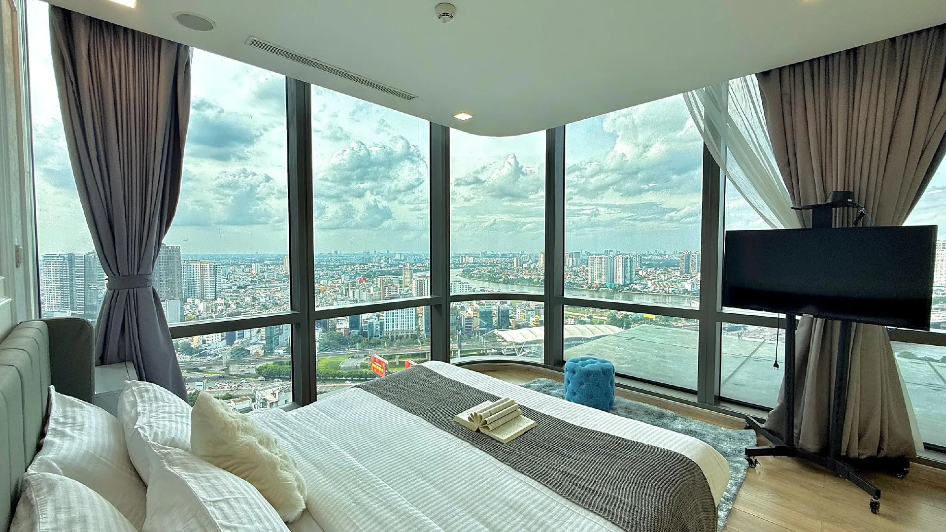 호치민 프리미어 콘도텔 랜드마크 81- 소미럭스스테이 5성급 호텔 스위트룸