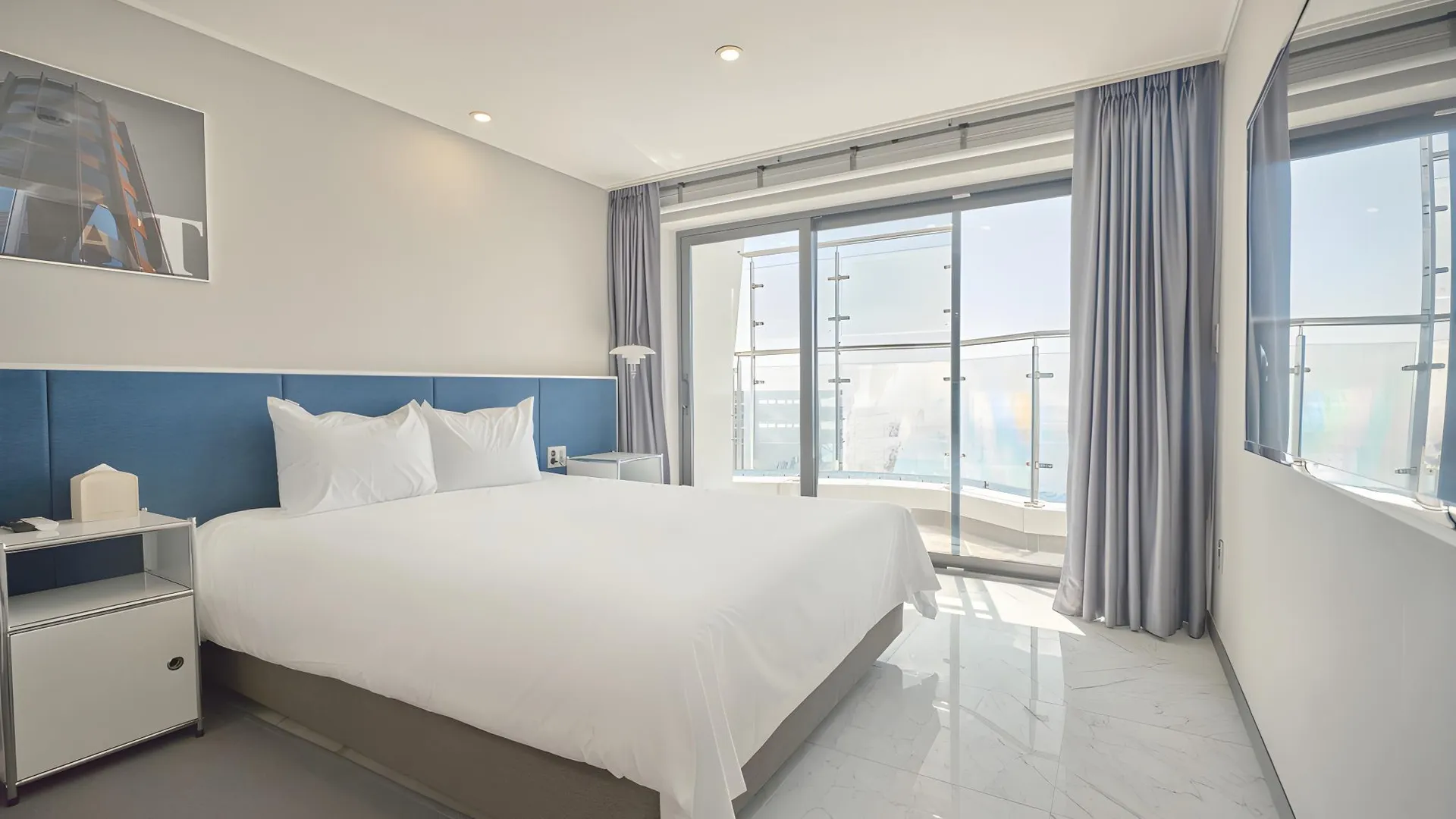 부산 와이컬렉션 해운대비치 4성급 호텔 스위트룸