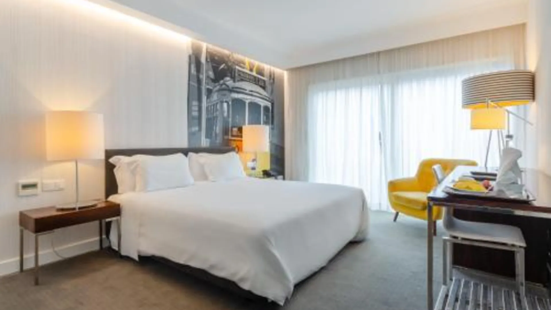 리스본 올리시포 살다냐 4성급 호텔 객실