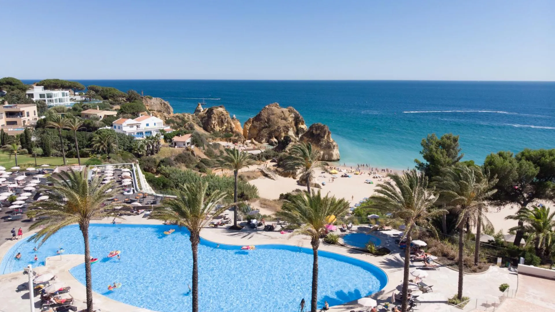 알보르 페스타나 알보르 프라이아 비치 앤 골프 리조트 호텔 5성급 호텔 객실