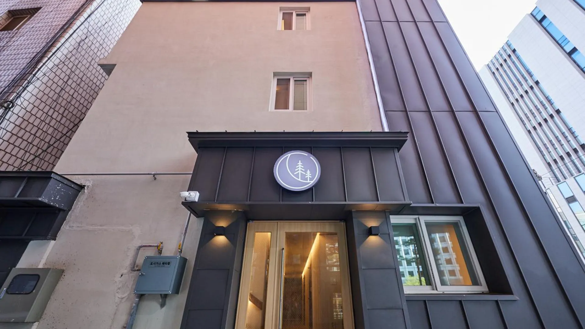 서울 명동 진 포레스트 인 2성급 호텔 객실