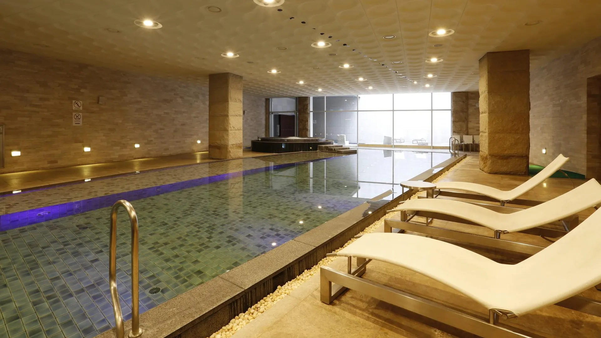 창원 그랜드 머큐어 앰배서더 창원 5성급 호텔 부대시설