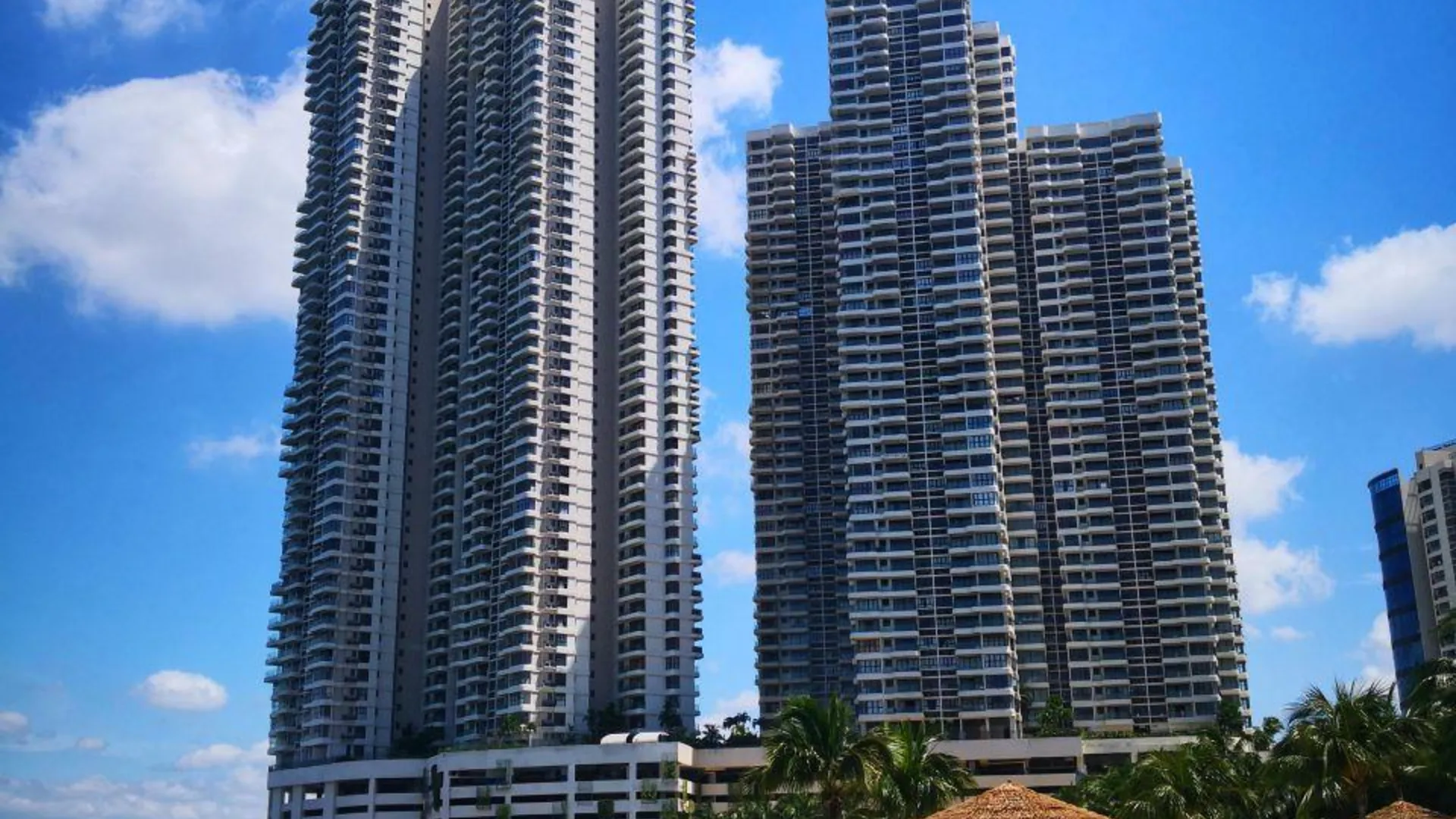 조호바루 / 조호르바루 당가베이의 아파트먼트 (1000m², 침실 3개, 프라이빗 욕실 3개) 3성급 싱글룸 외관