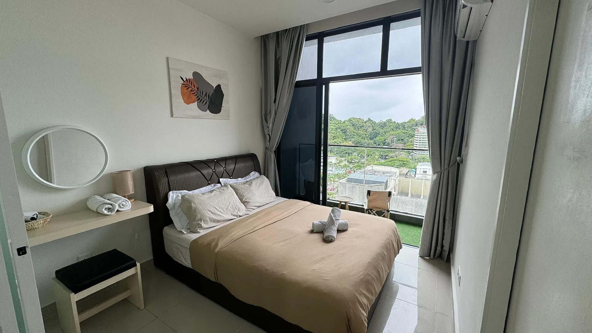 코타키나발루 더 쇼어 12, 코타키나발루 바이 히프노스스위트 3성급 게스트하우스 객실