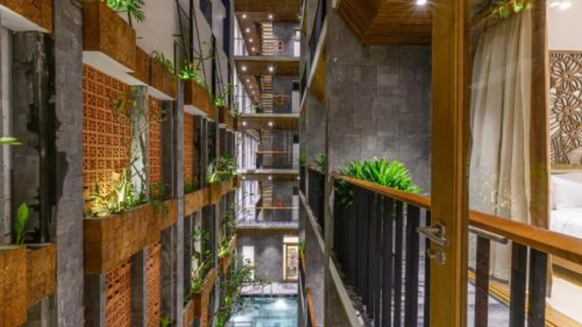 다낭 데이지 부티크 호텔 앤 아파트먼트 4성급 호텔 수영장