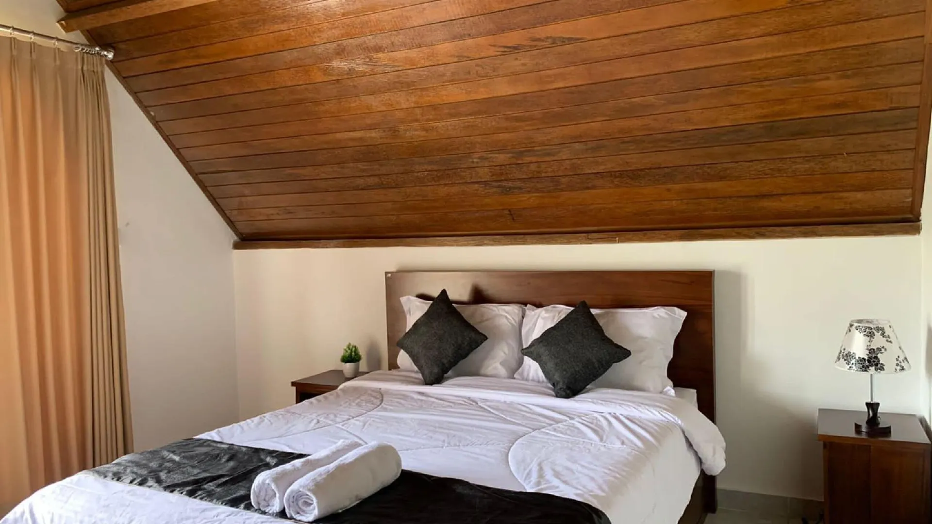 발리 벨빌라 세린 파라다이스 리조트 바투르 온천 3성급 호텔 로비