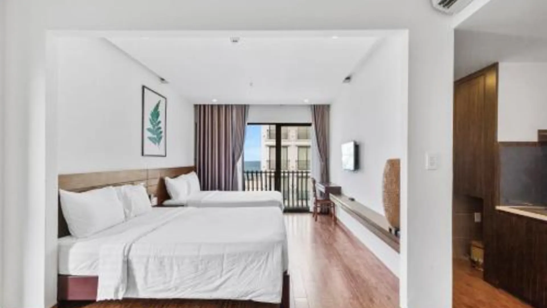 다낭 아미스 호텔 앤 아파트먼트 - 미케 비치까지 50m 호텔 스위트룸